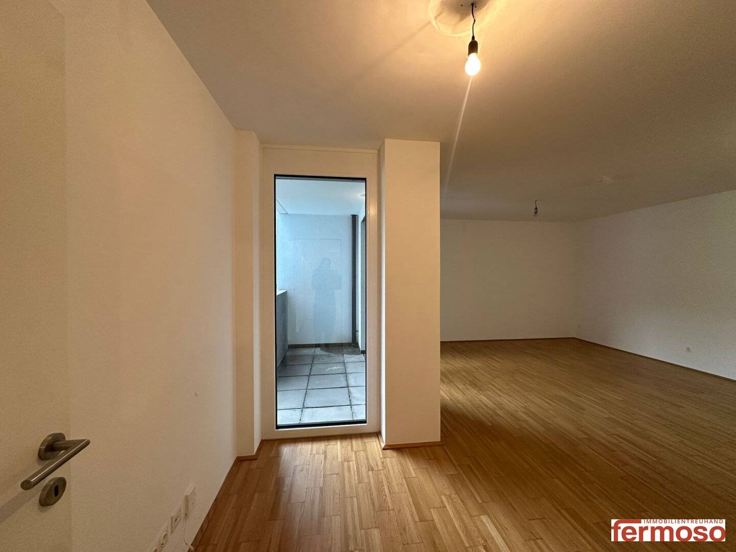 Neubauwohnung mit Balkon nahe Höchstädtplatz