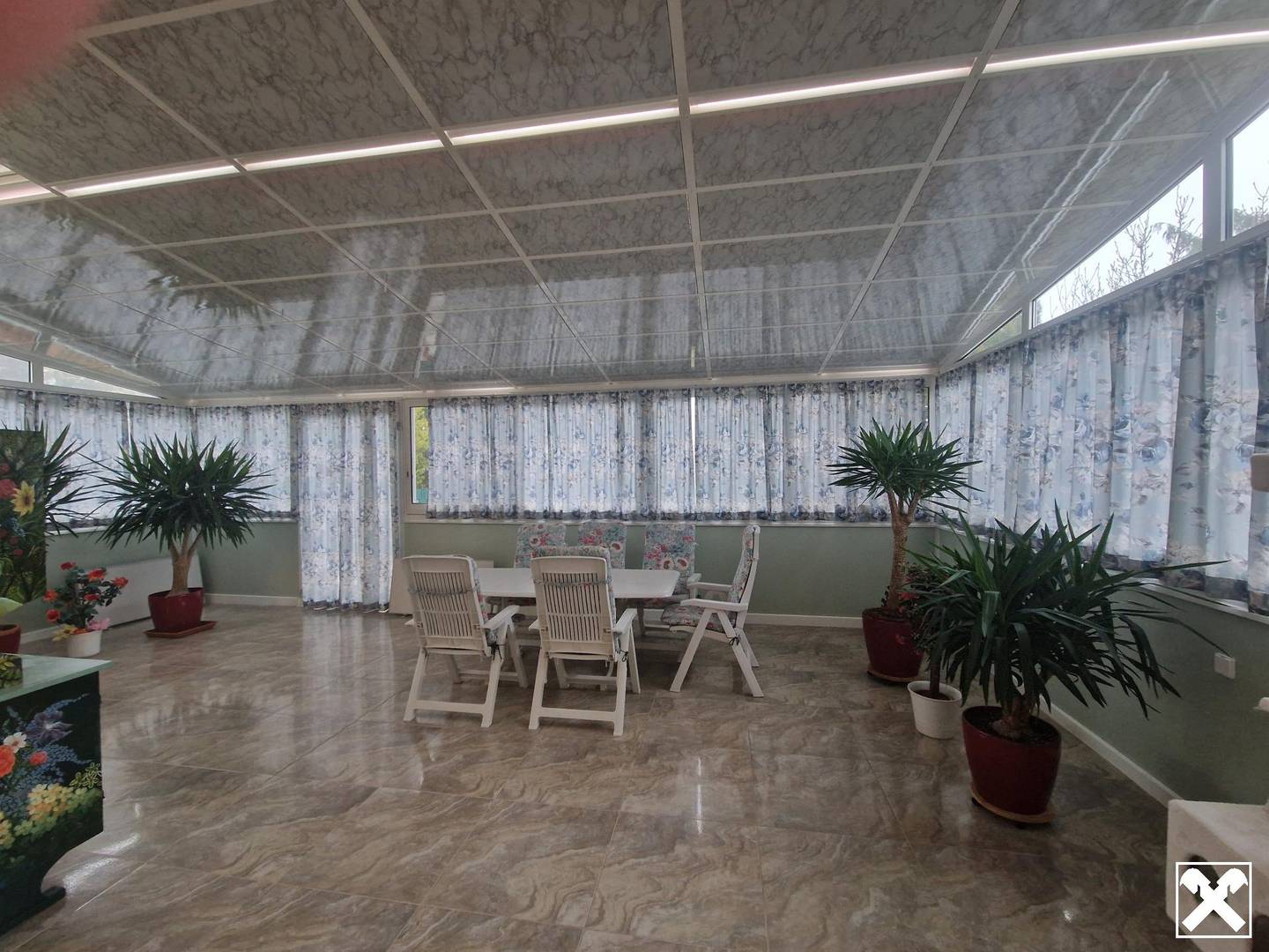 Einfamilienhaus in Würnitz mit Indoorpool, Sauna & Wintergarten