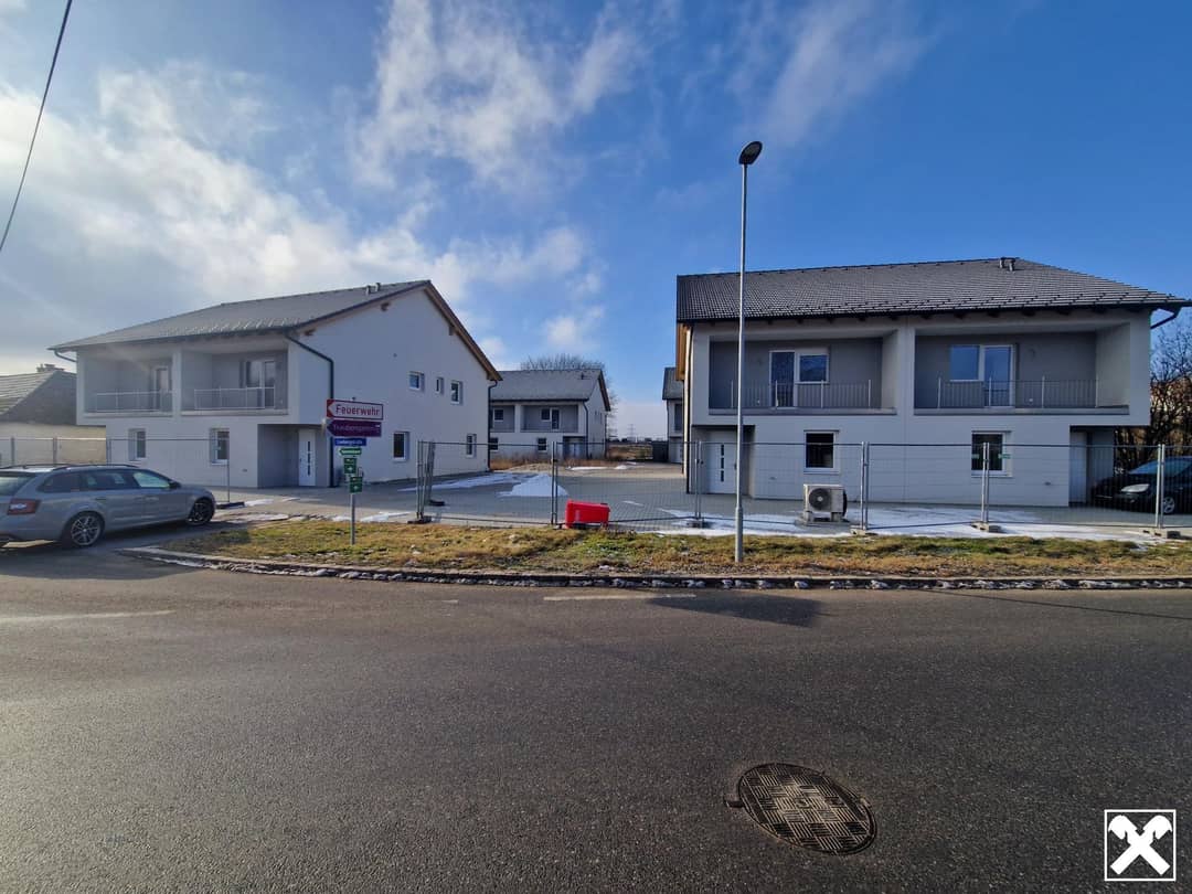 Doppelhaushälfte in Niederhollabrunn, 5 Zimmer, 121,57 m² Wohnfläche