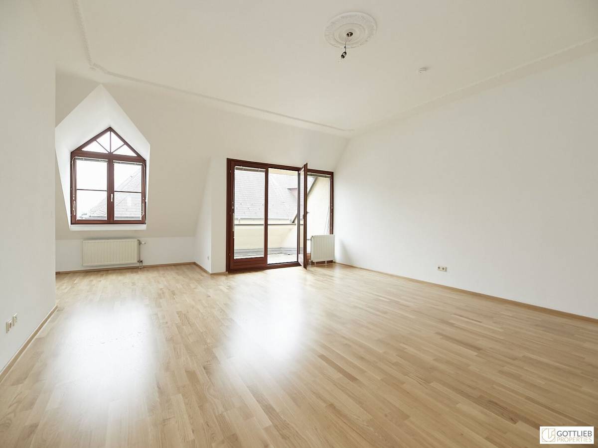 Helle 3-Zimmer-Wohnung am Rathausplatz in Klosterneuburg mit Südloggia
