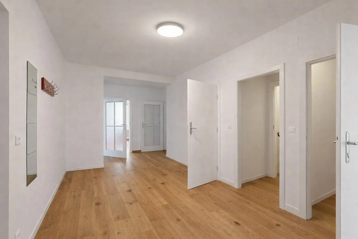 Renovated first occupancy apartment with lift