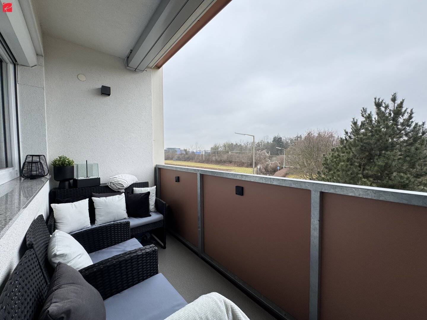 Apartment renovated with balcony near Wasserwald