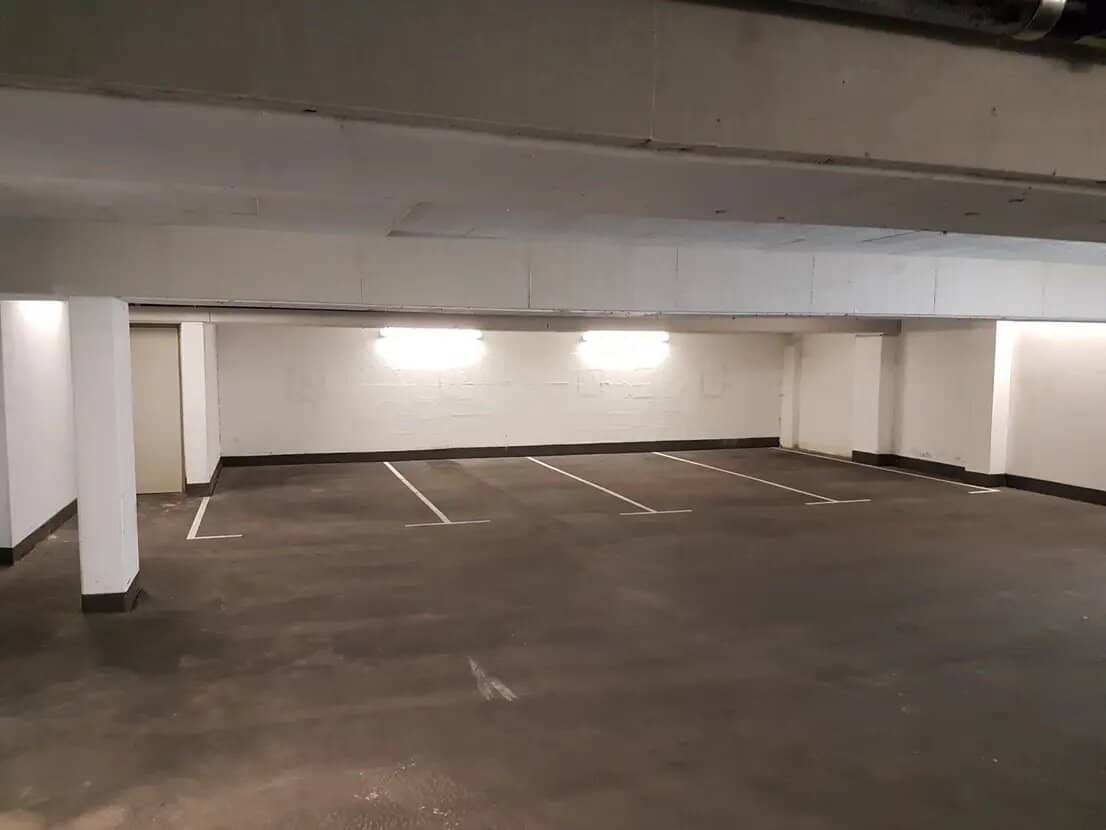 Tiefgaragenstellplatz in Söll/Wies, 3 m Breite, PKW geeignet