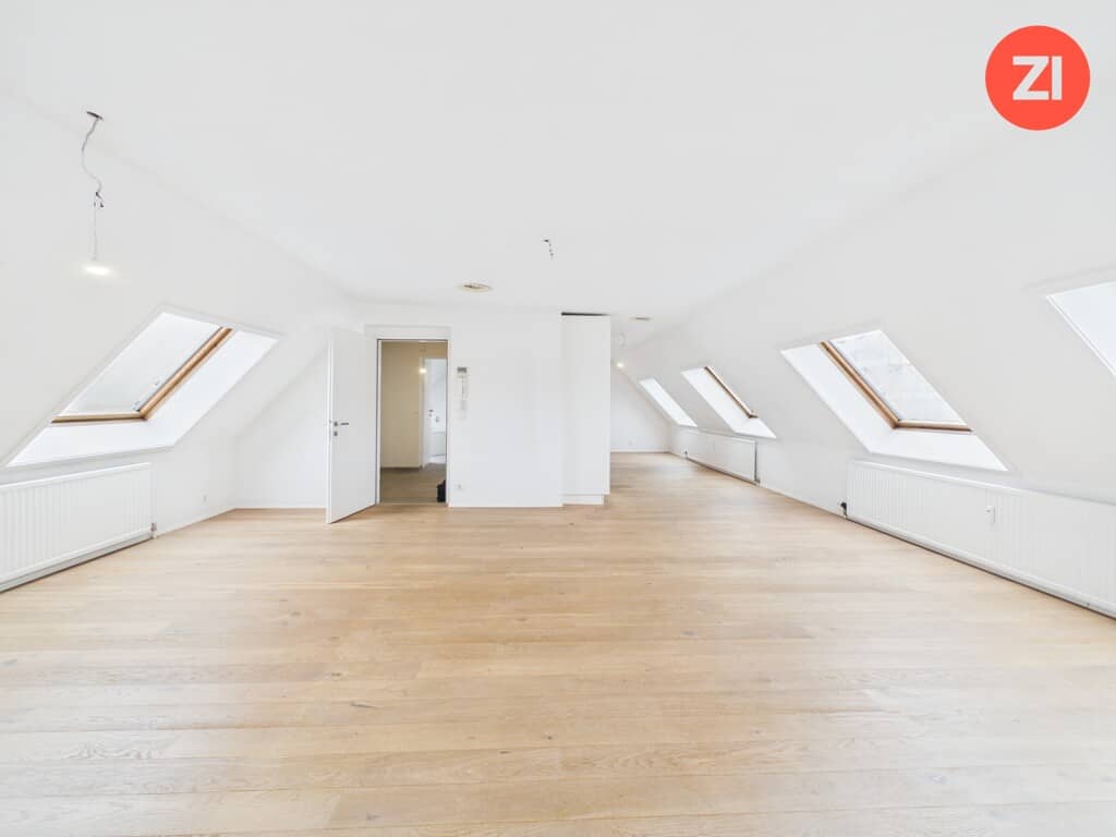 3-Zimmer-Dachgeschosswohnung mit Küche in Linz nahe Volksgarten