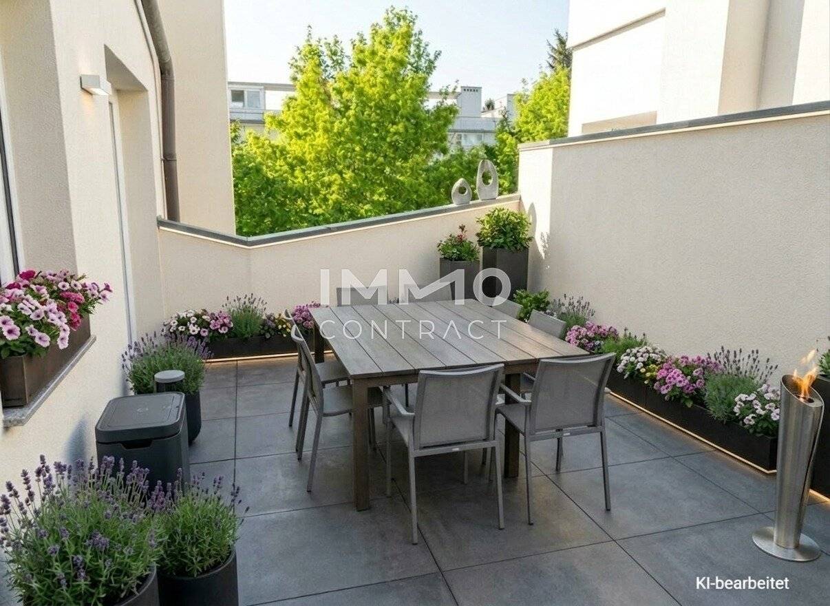 Apartment near ORF Center with West Terrace