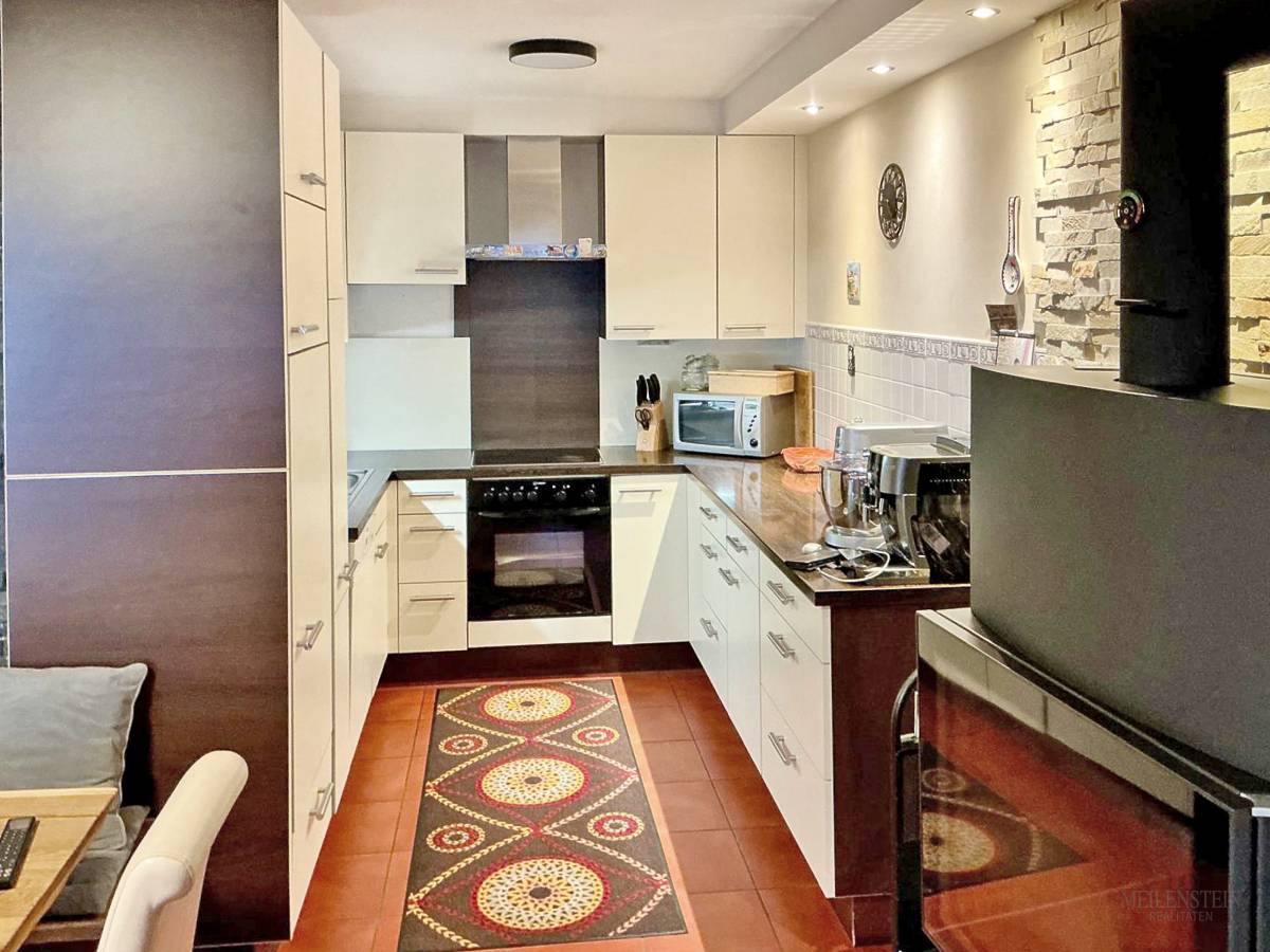 Maisonette with balcony in a quiet setting