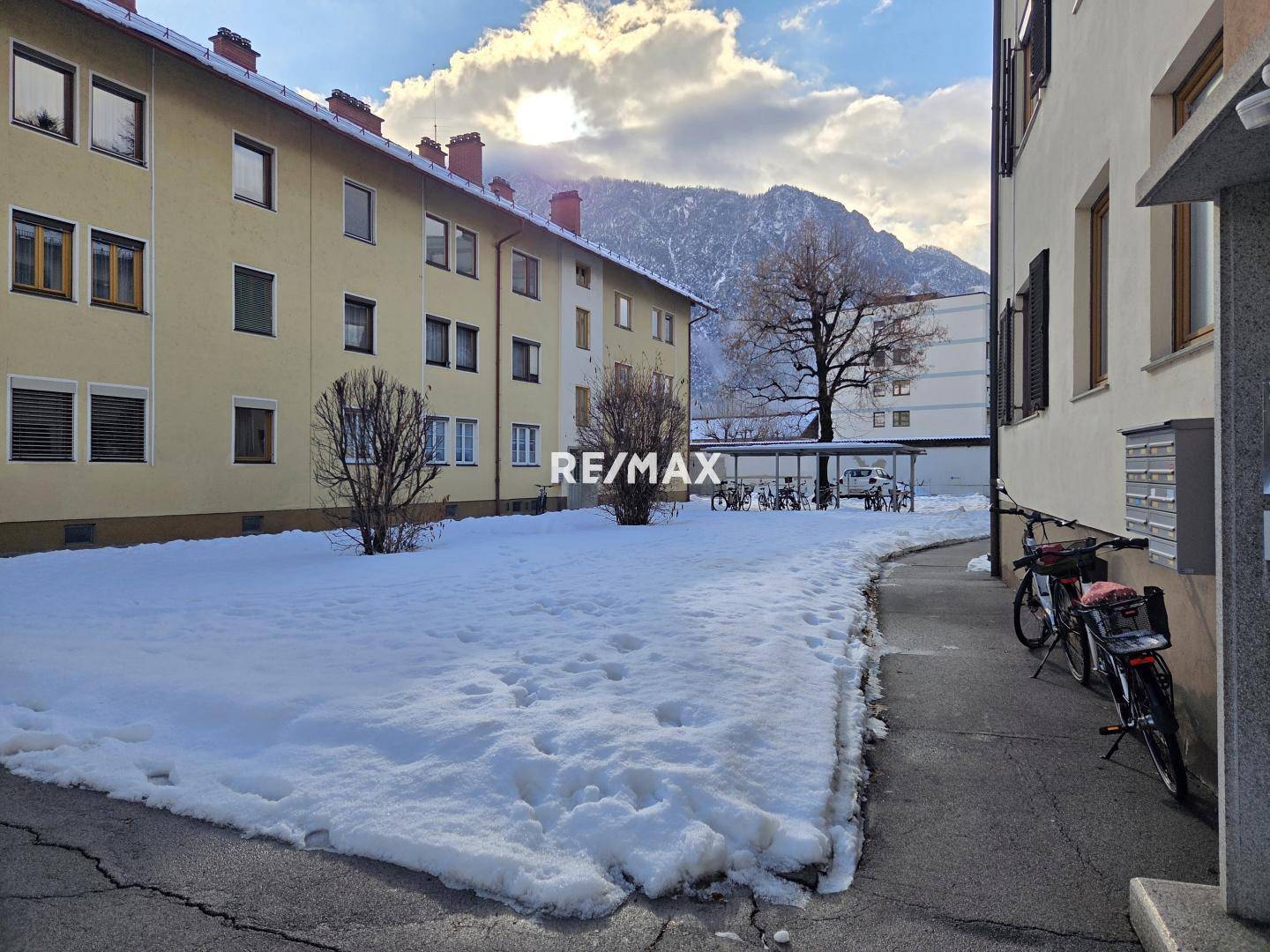 Wohnung Stadtrand nahe Einkaufsmöglichkeiten