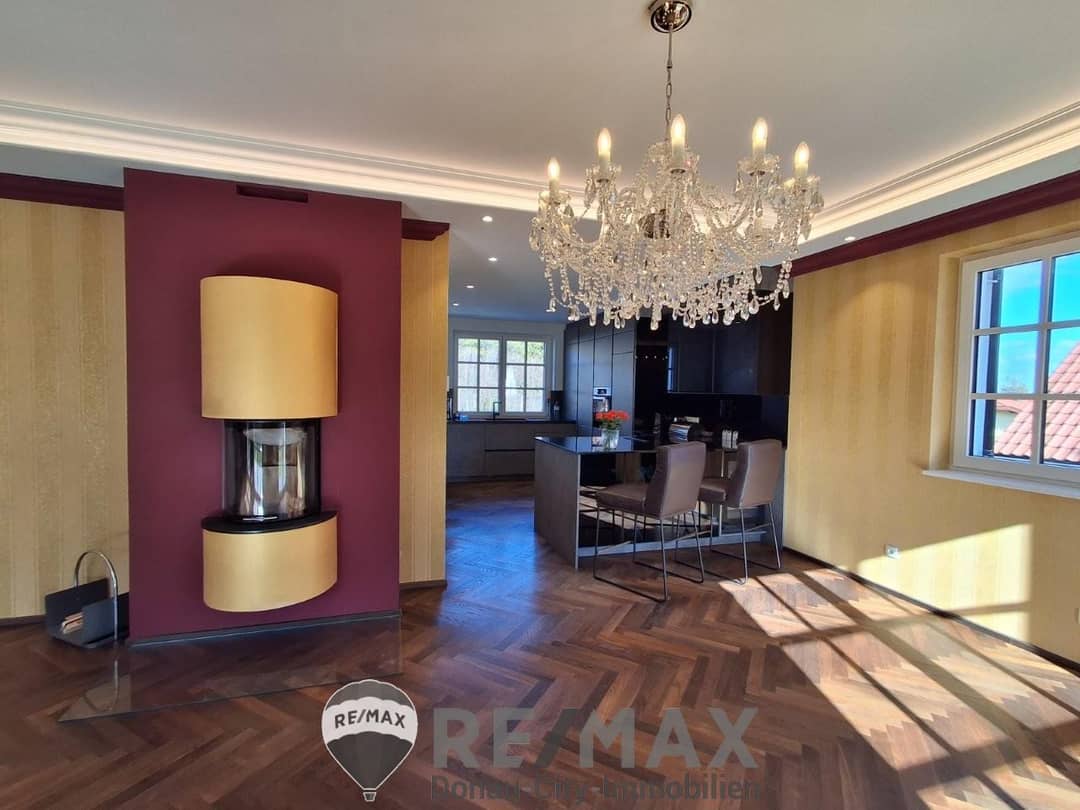 Einfamilienhaus/Villa in Bad Fischau-Brunn – 194 m², 5 Zimmer, zentrale Lage