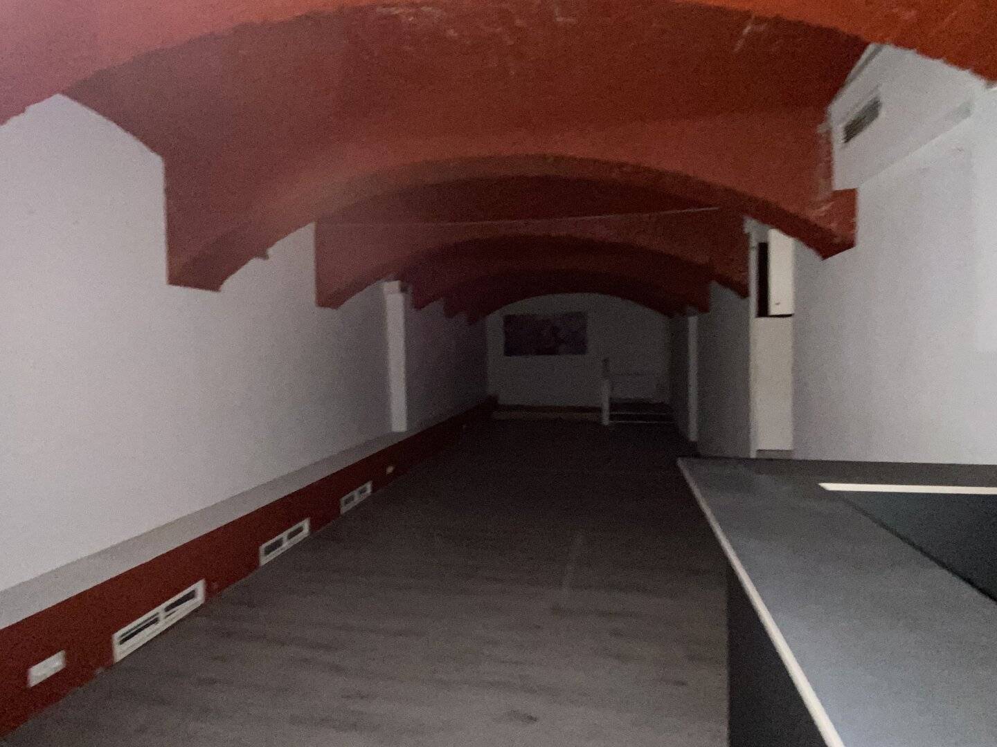 Tolle Ecklokal, Sehr Frequente Lage- Im Herzen von Favoriten- 4 Min. zur U1 Reumannplatz
