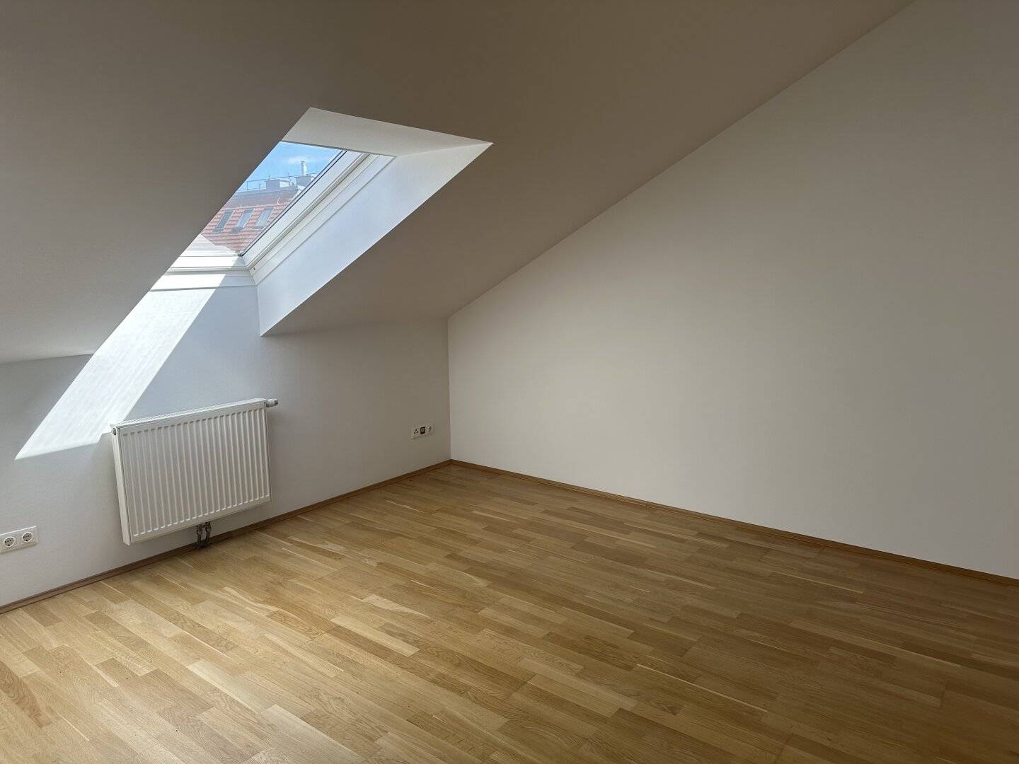 Tolle Single-, Studentenwohnung- WOHNEN im Herzen von Favoriten- Top Anlage, in nur 3 Min. bei der U1 Reumannplatz