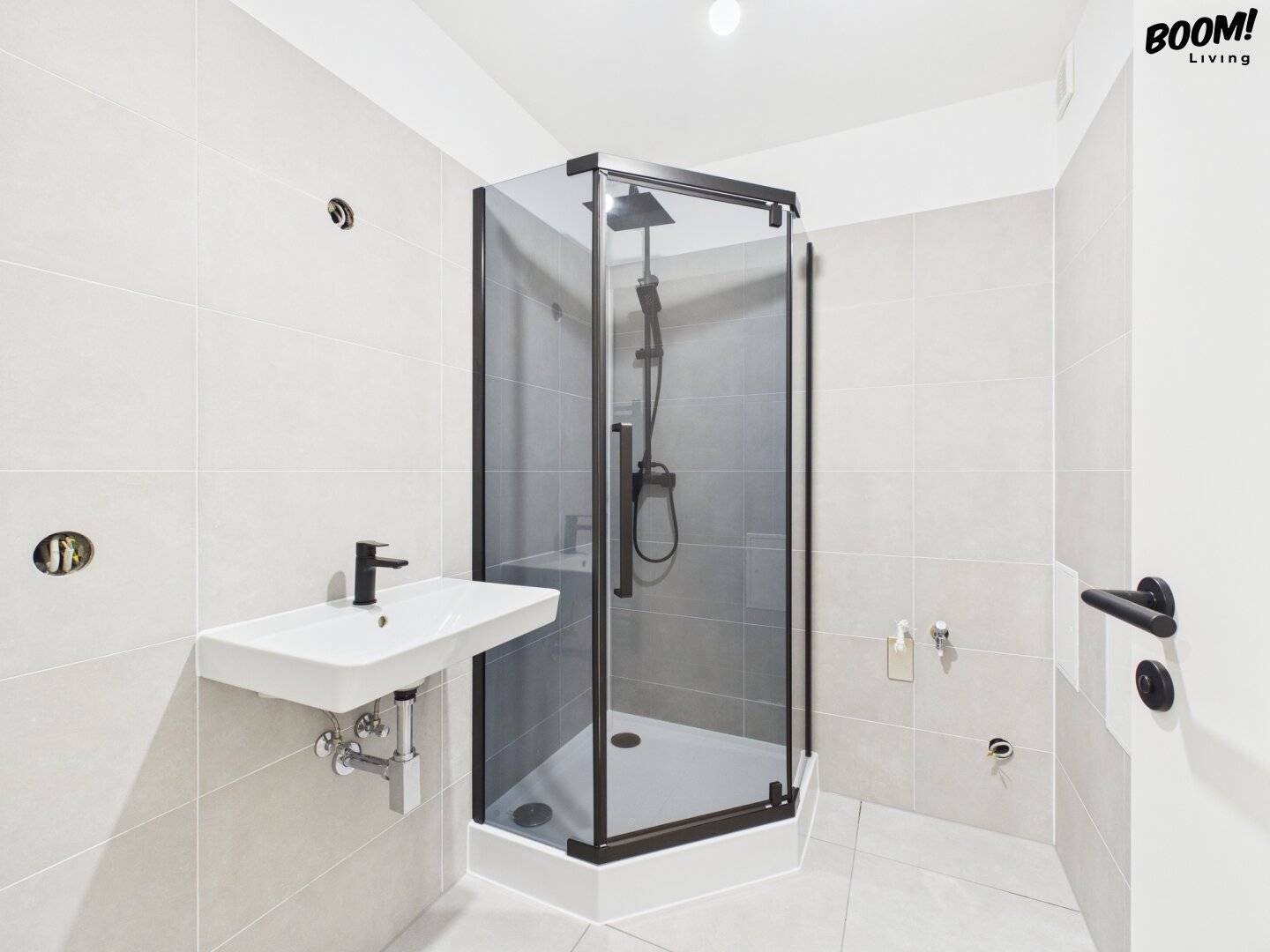 Apartment First Occupancy After Renovation U5 Connection