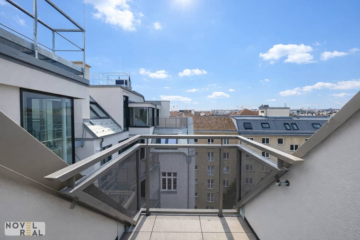 Moderne Dachgeschosswohnung im 9. Bezirk Alsergrund – Erstbezug