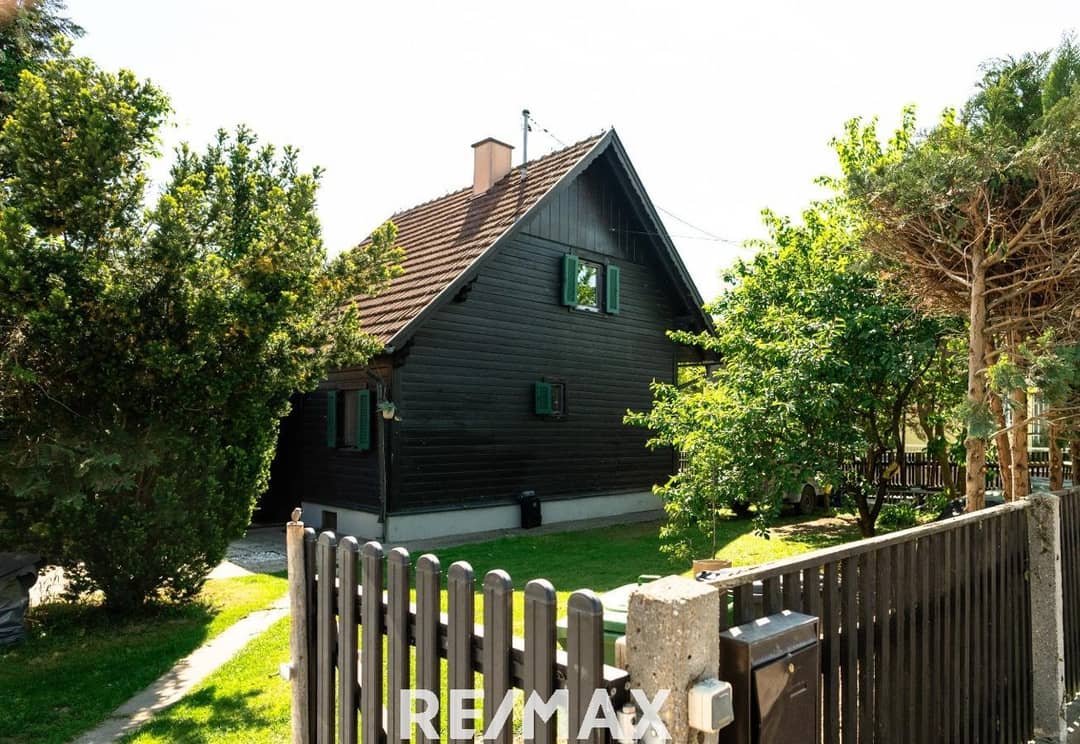 Holzhaus in Pichling mit Potenzial