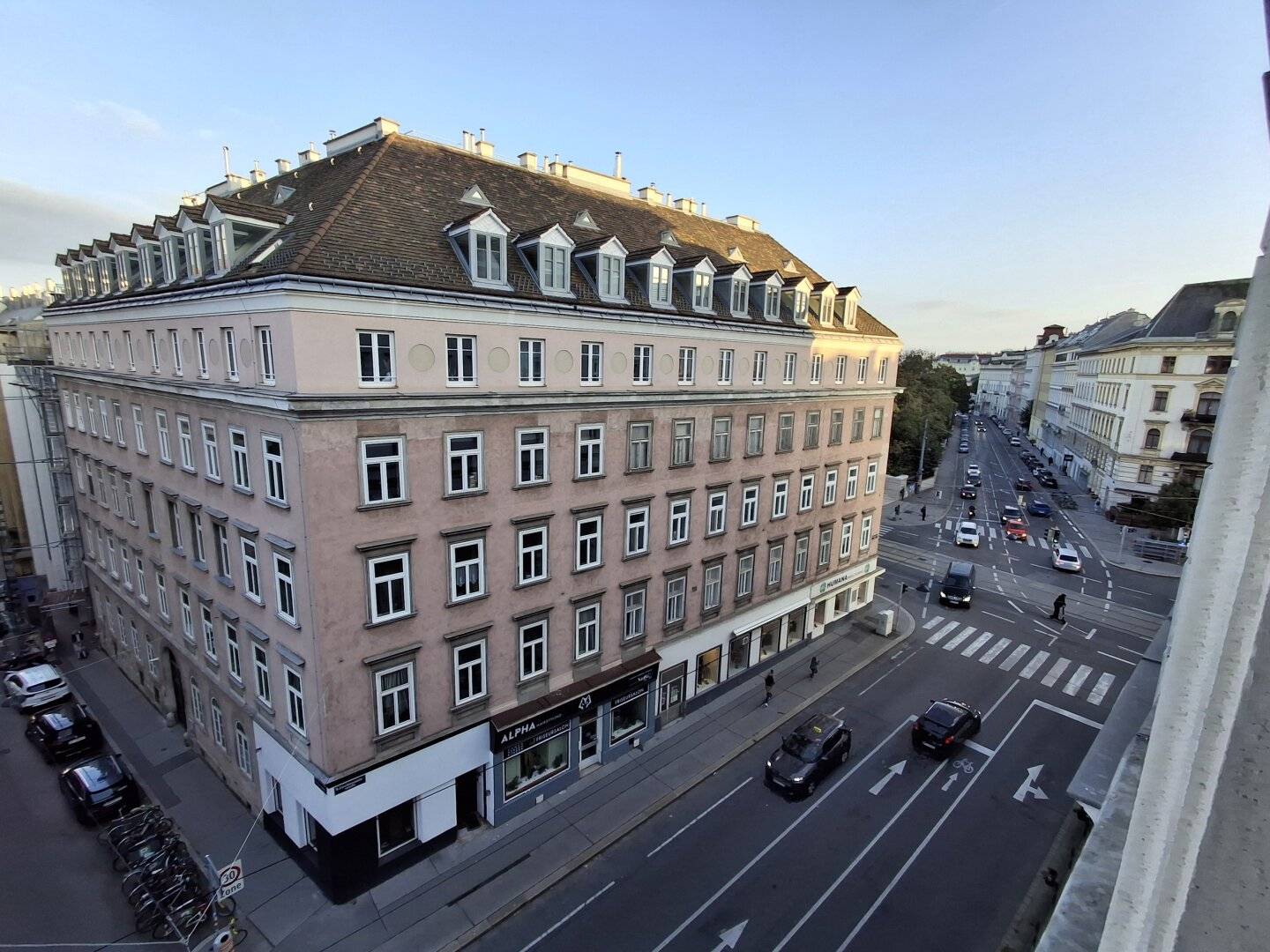Helle 1,5-Zimmer-Wohnung mit Lift im Alsergrund, 42 m² in Wien 9.