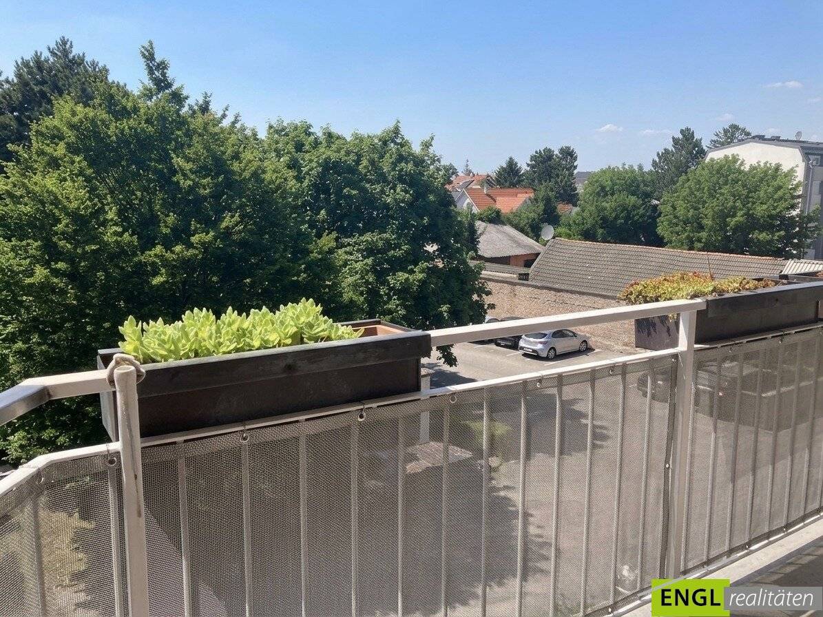 Wohnung mit Balkon und Stellplatz in ruhiger Lage