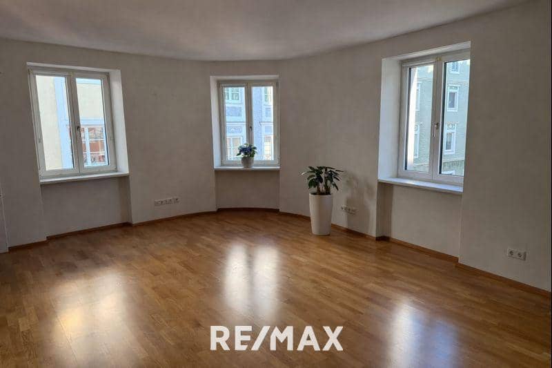 Stadtwohnung 3-Zimmer in Eferding Zentrum, Altbau, 75 m², ruhige Lage