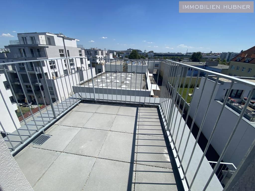 Klimatisierte DG-Wohnung mit 95 m², 3 Zimmer, Terrasse in Floridsdorf