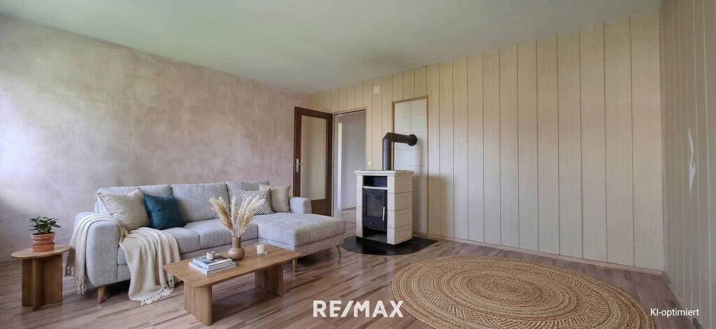 Wohnung im Hochparterre mit Westbalkon und Kamin