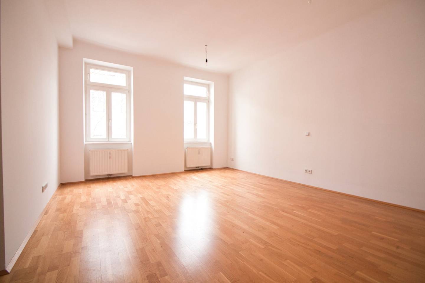 Wohnung Altbau ruhig nahe U3 Kardinal Nagl Platz