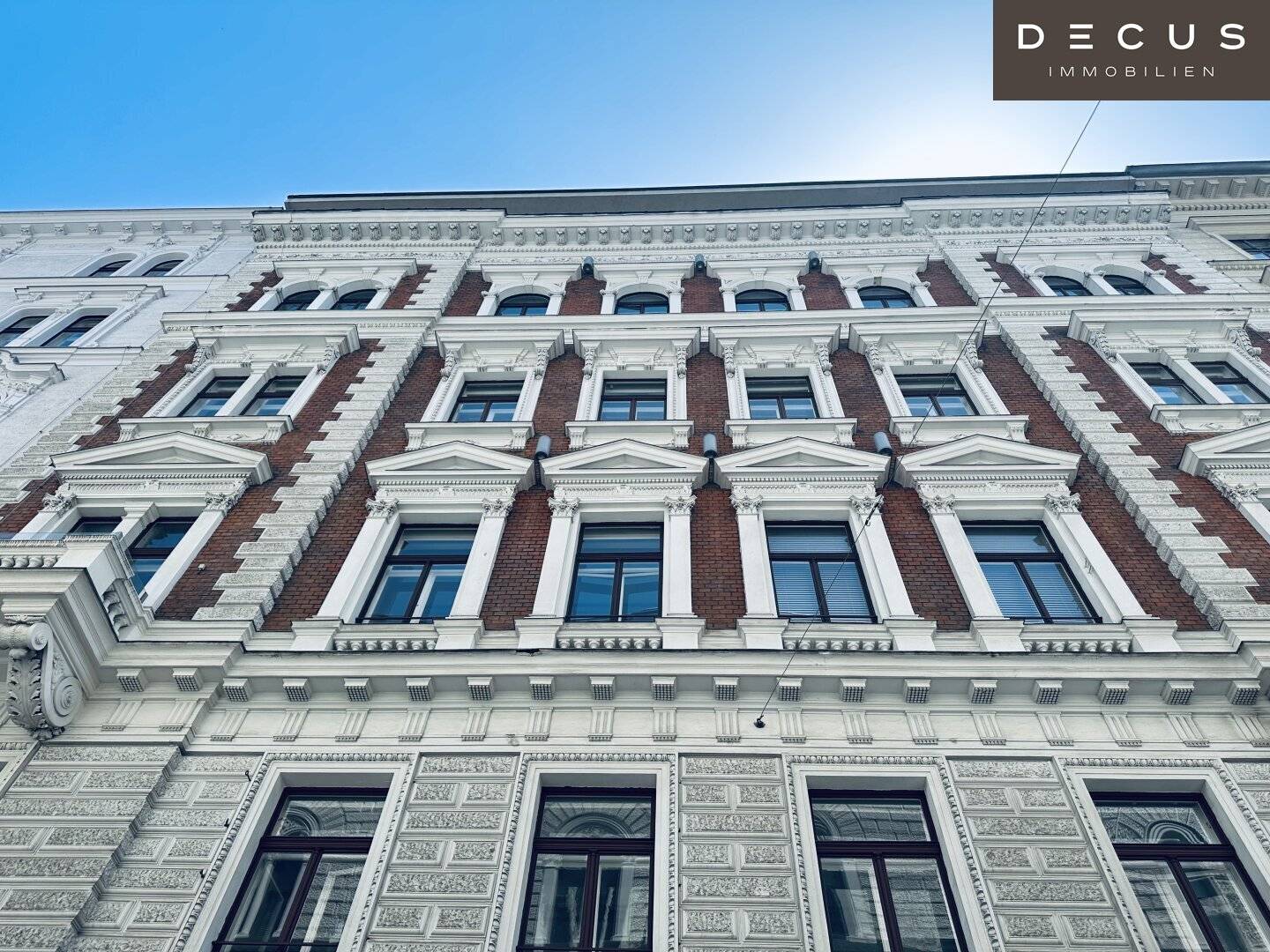 Office Spaces in the 1st District | Prime City Location