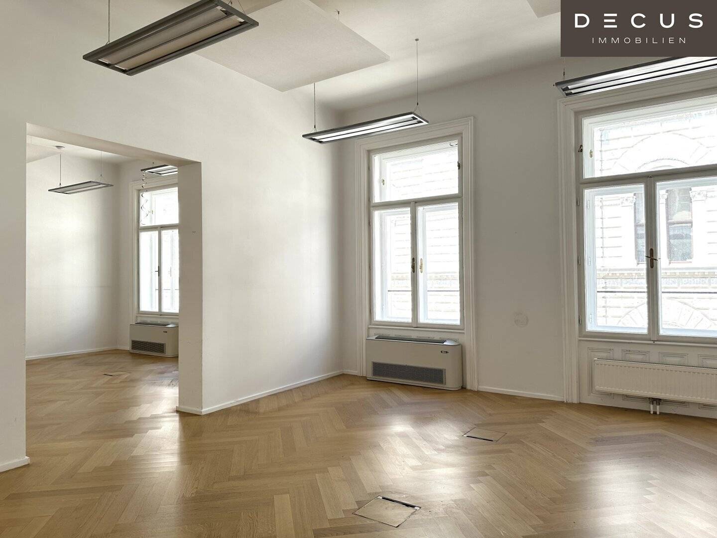 Office Spaces in the 1st District | Prime City Location