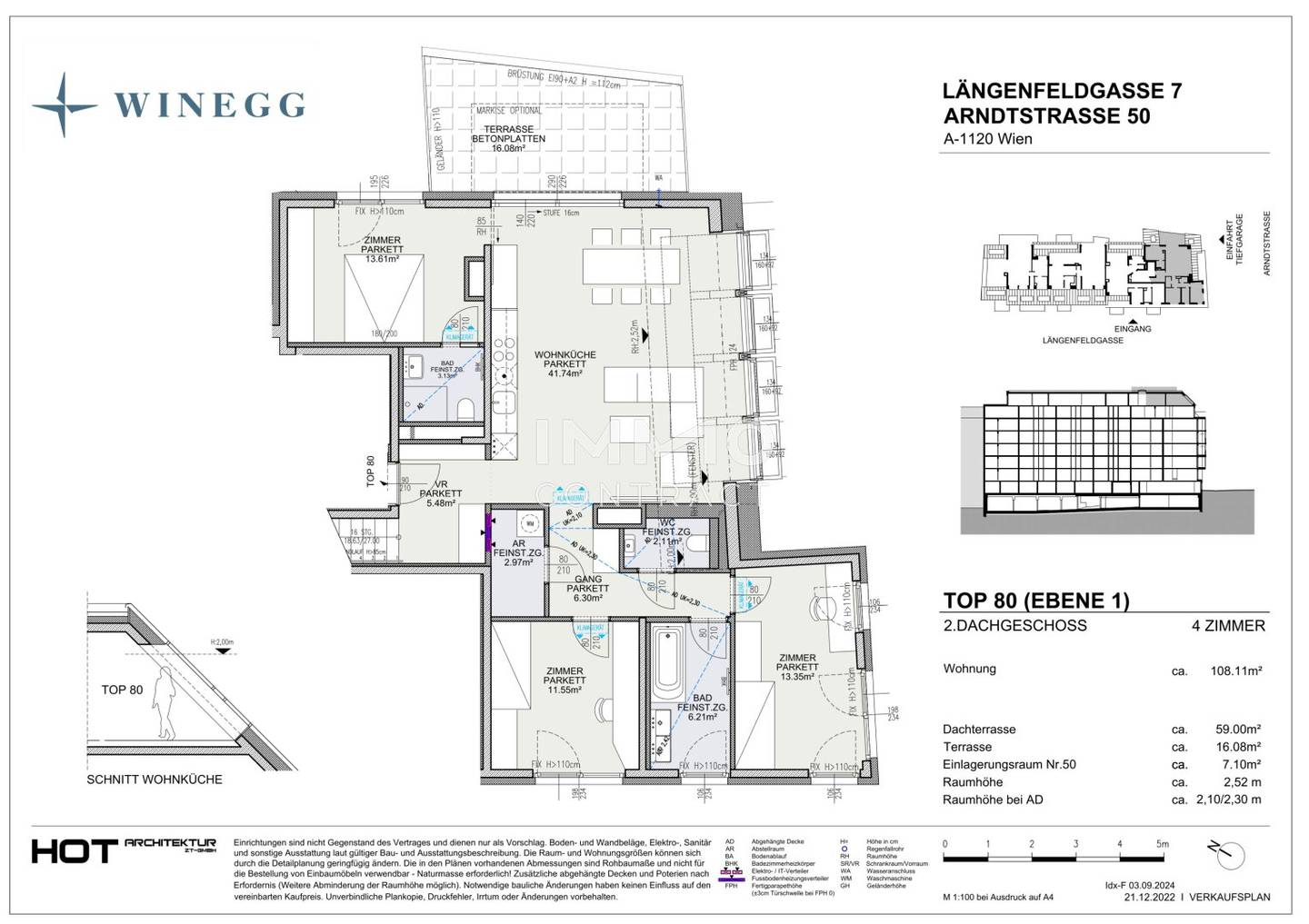 Top floor apartment with rooftop terrace and view