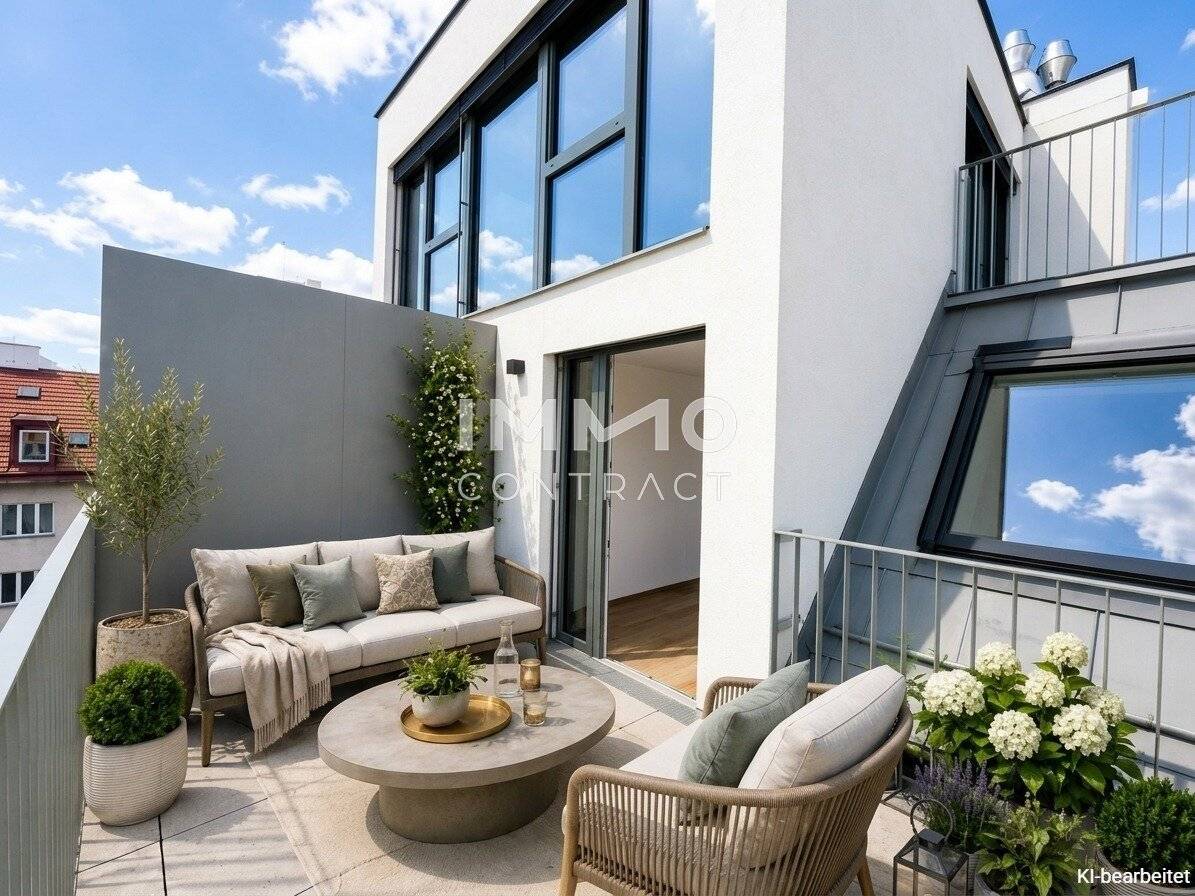 Apartment with roof terrace and loggia near U4