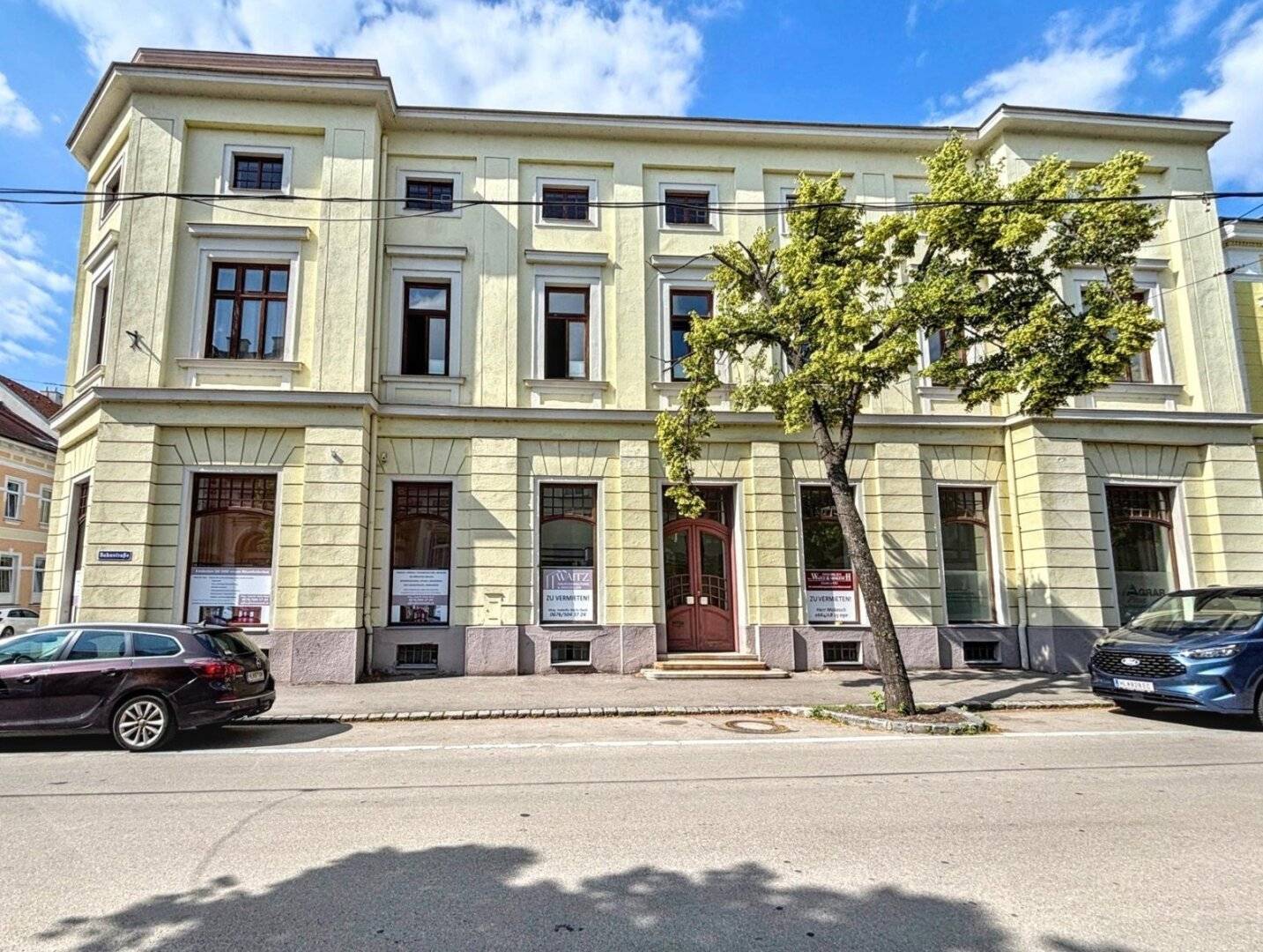 Gewerbefläche Praxis/Büro – 250 m², zentrale Lage in Hollabrunn