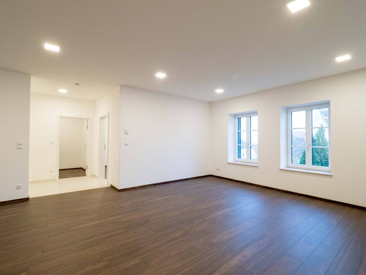 Apartment near Main Square with open kitchen