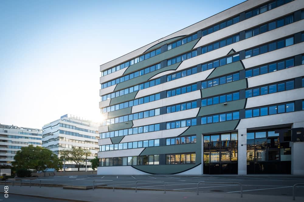 Moderne Bürofläche im TRICORE in Wien 1030 Landstraße – NEUWERTIG