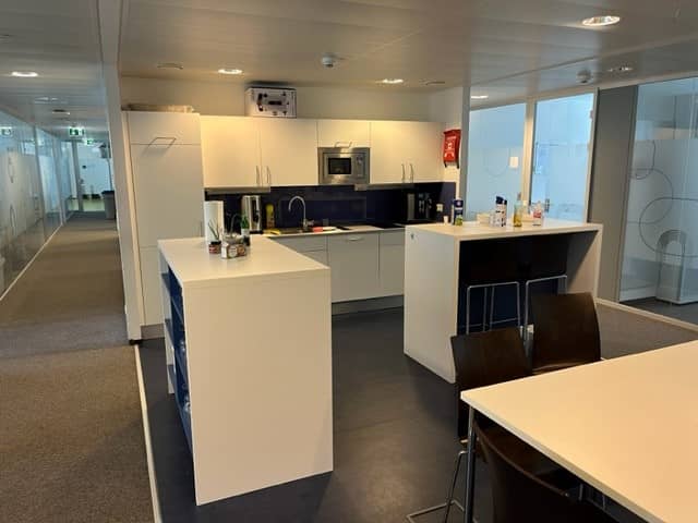 OFFICES WALCHERSTRASSE 11 | 2nd Central