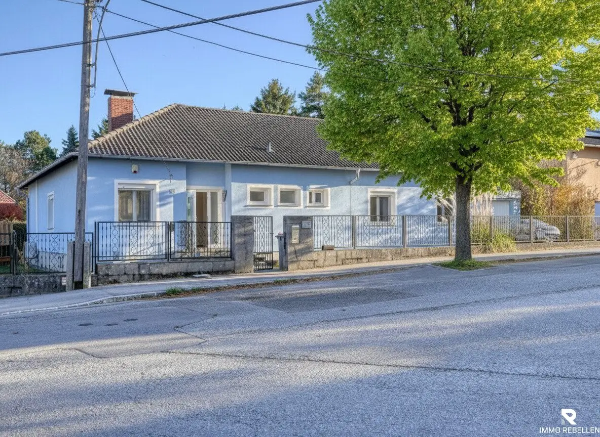 Großzügiger Bungalow mit 5 Zimmern in Baden: Traumgarten & Smart-Klima