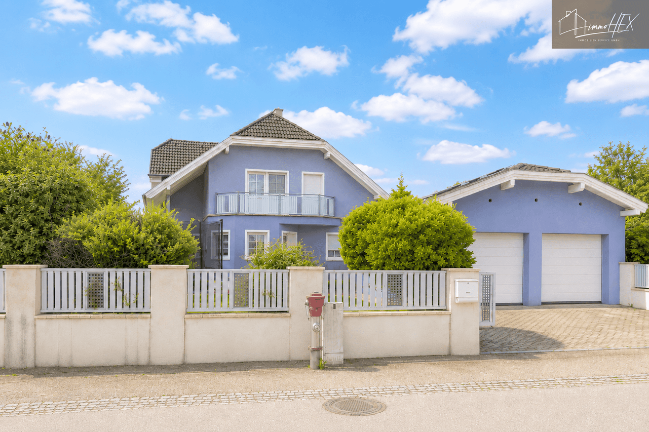 Einfamilienhaus nahe Wien mit PV, Solar & Doppelgarage