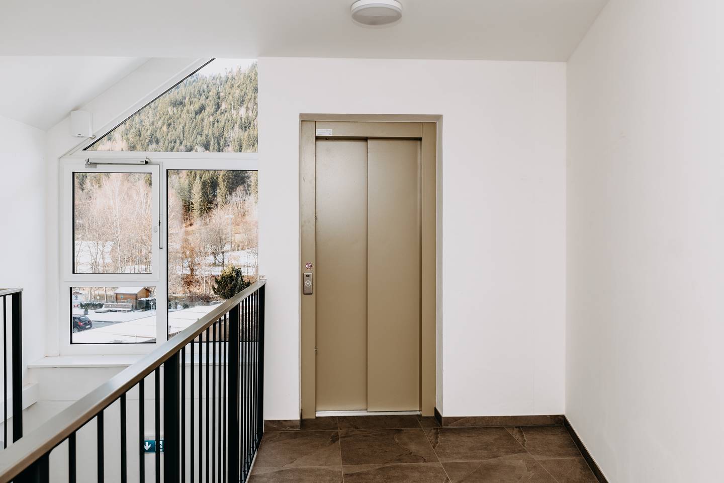 Renovated apartment in village with west balcony