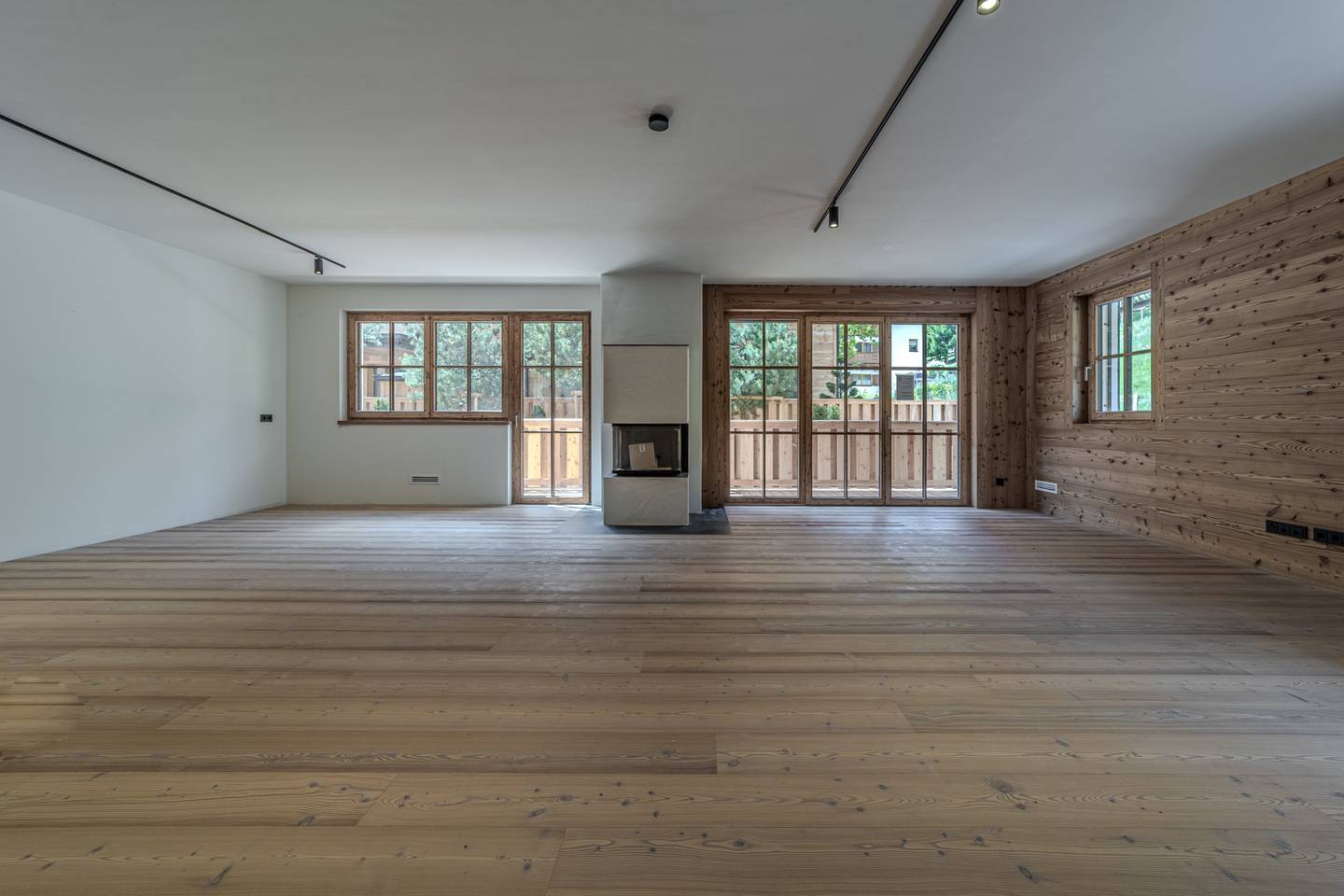 Maisonettewohnung mit Terrassen und Kamin