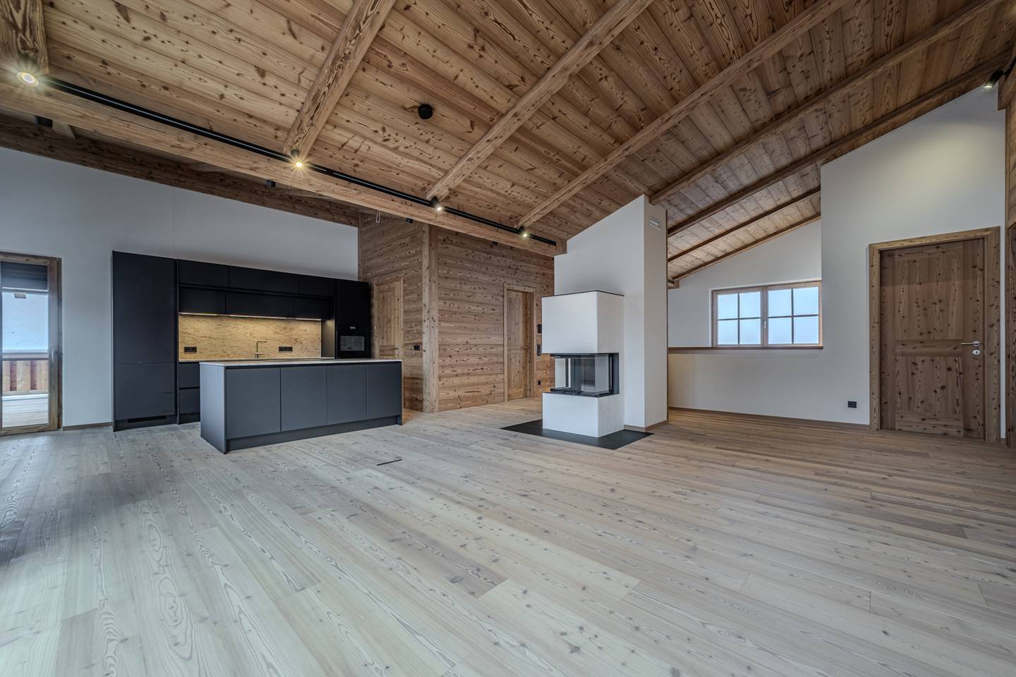 Penthouse in Kirchberg brand new with terraces