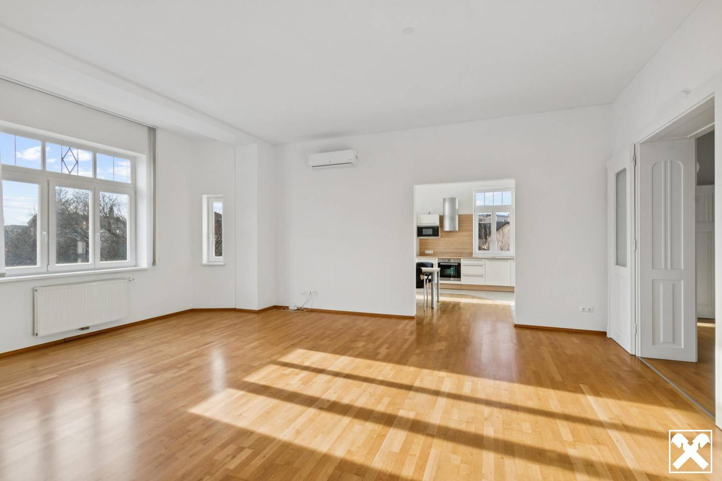 Elegante Villenetage in Altbauwohnung