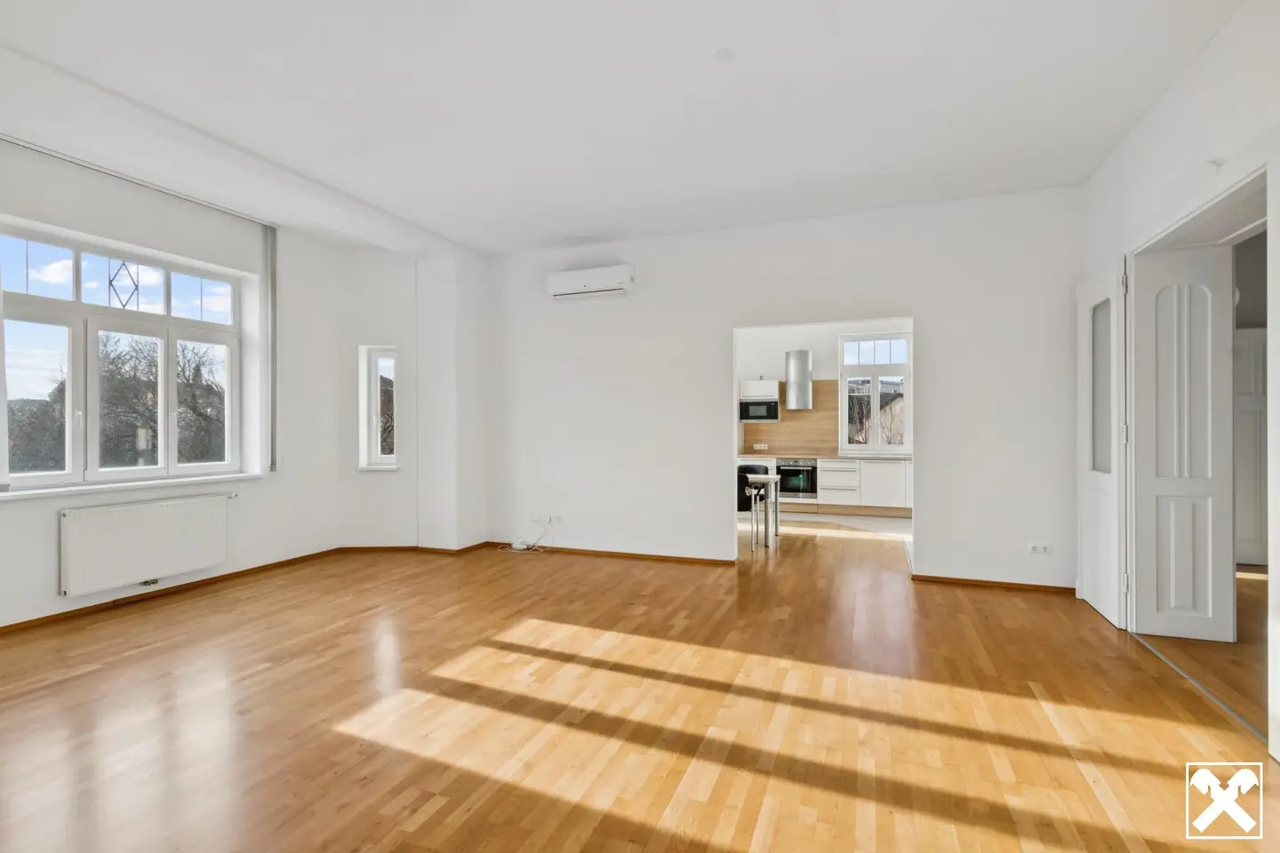 Elegante Villenetage in Altbauwohnung