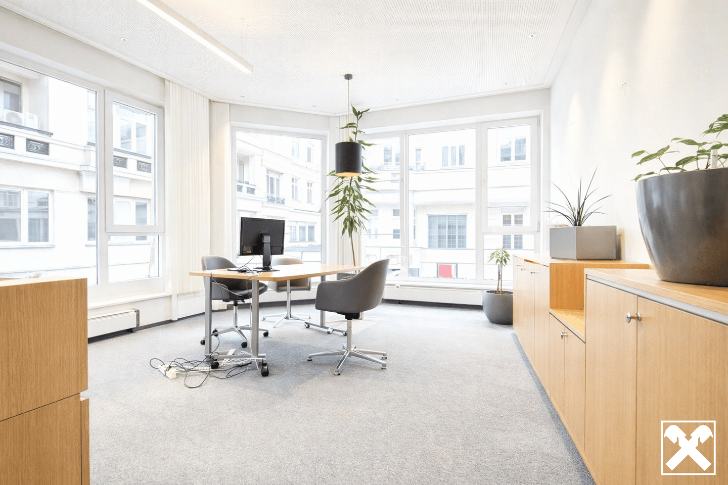 Miete all inclusive! Topbürofläche in Bestlage des 7. Bezirks direkt an der Mariahilfer Straße