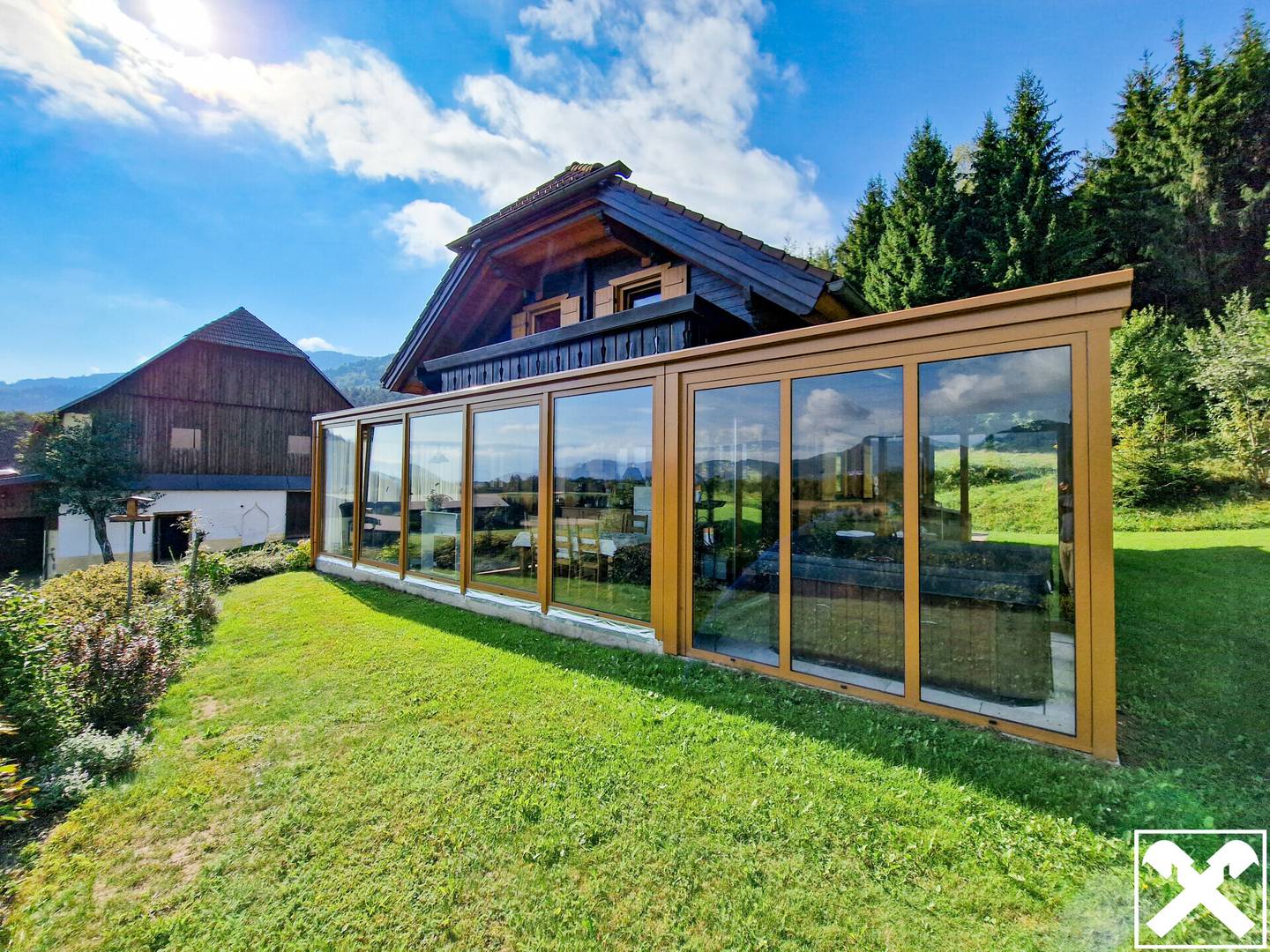 Landwirtschaft mit Pferdestall in Neuhaus