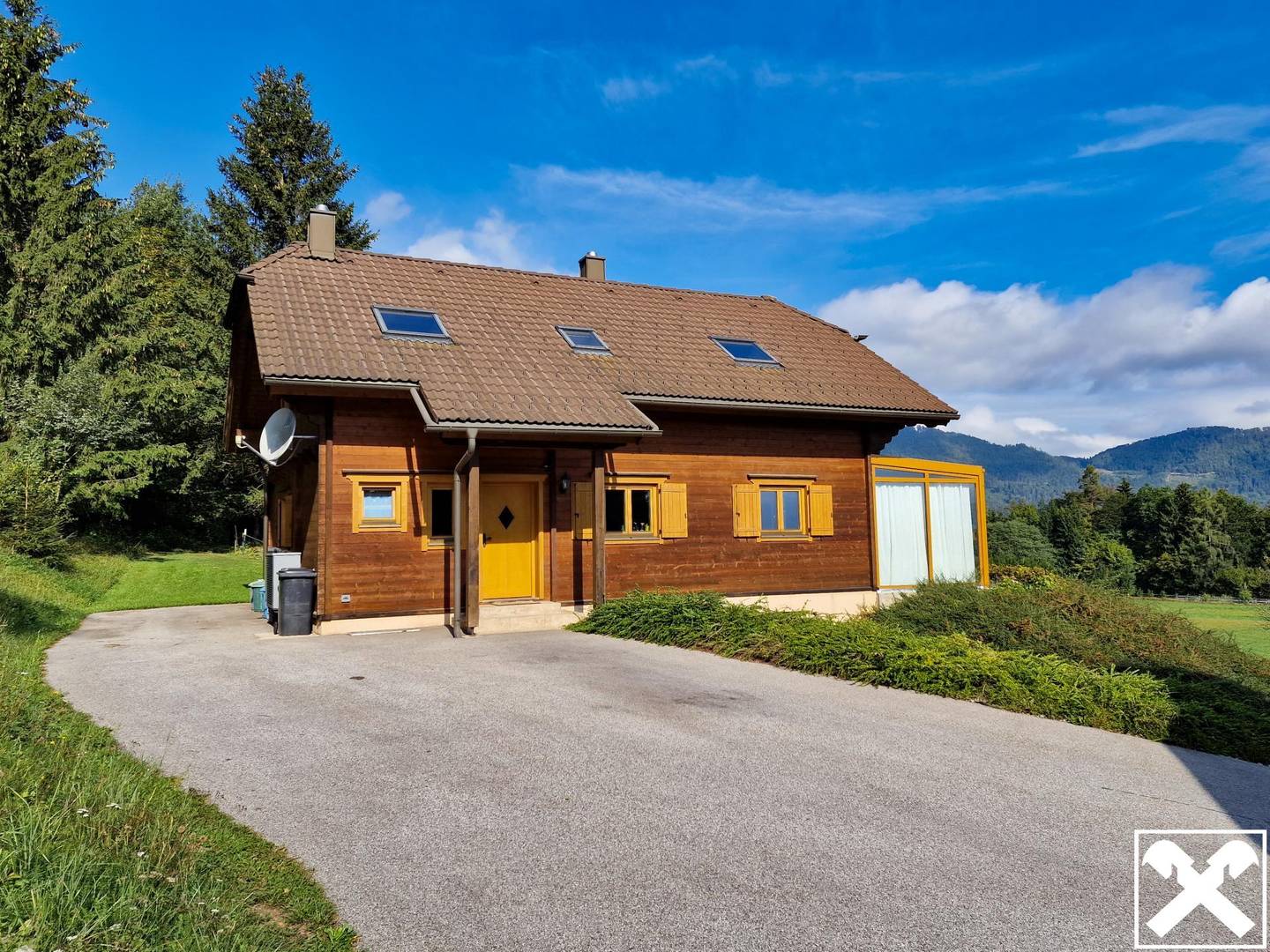 Pferdeparadies: Landwirtschaft mit Reitanlage in Neuhaus (314 m²)