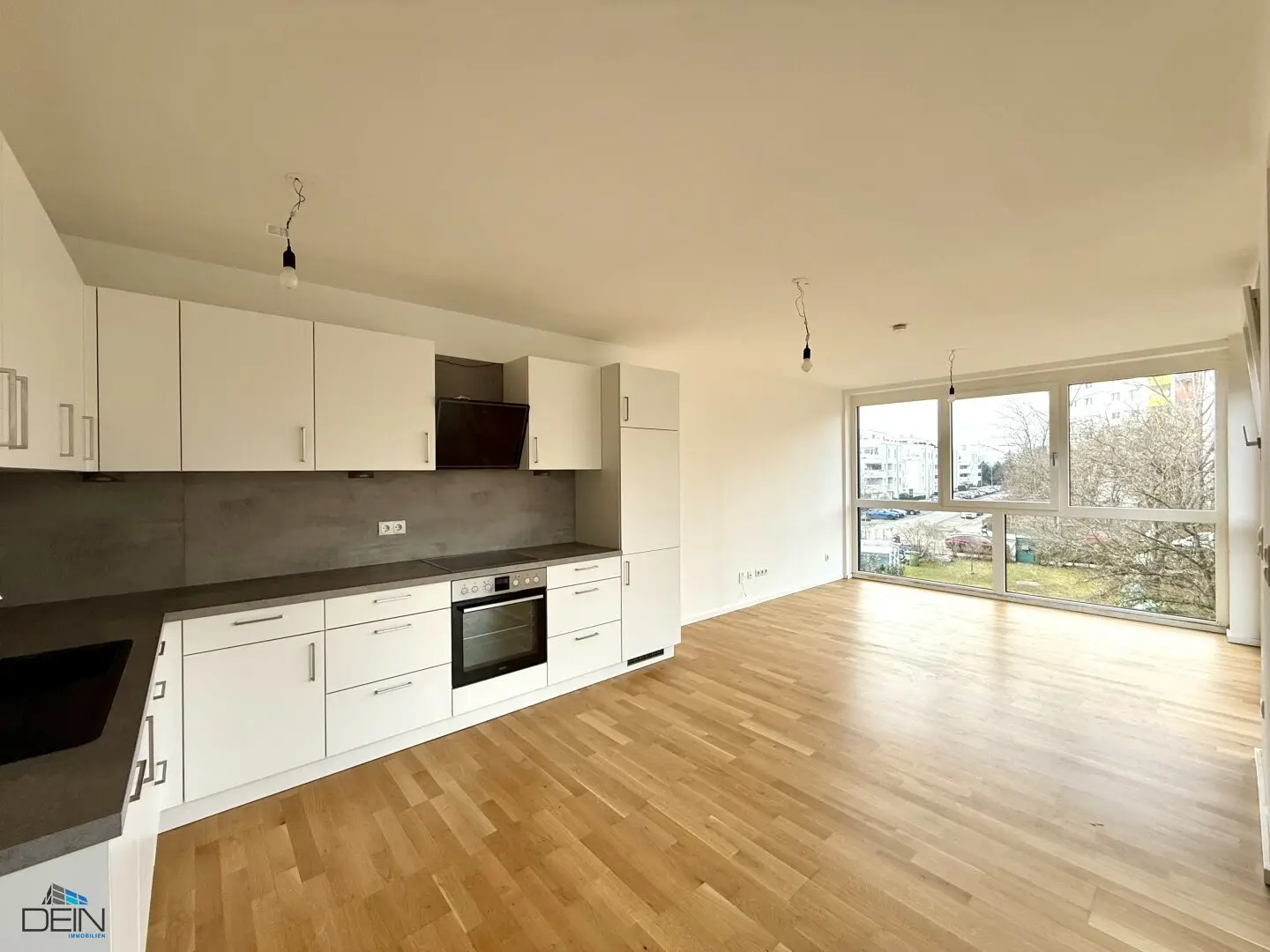 ANLEGEROBJEKTE! VERMIETETE 2 ZIMMER NEUBAUWOHNUNGEN MIT FREIFLÄCHEN NÄHE BADETEICH HIRSCHSTETTEN!