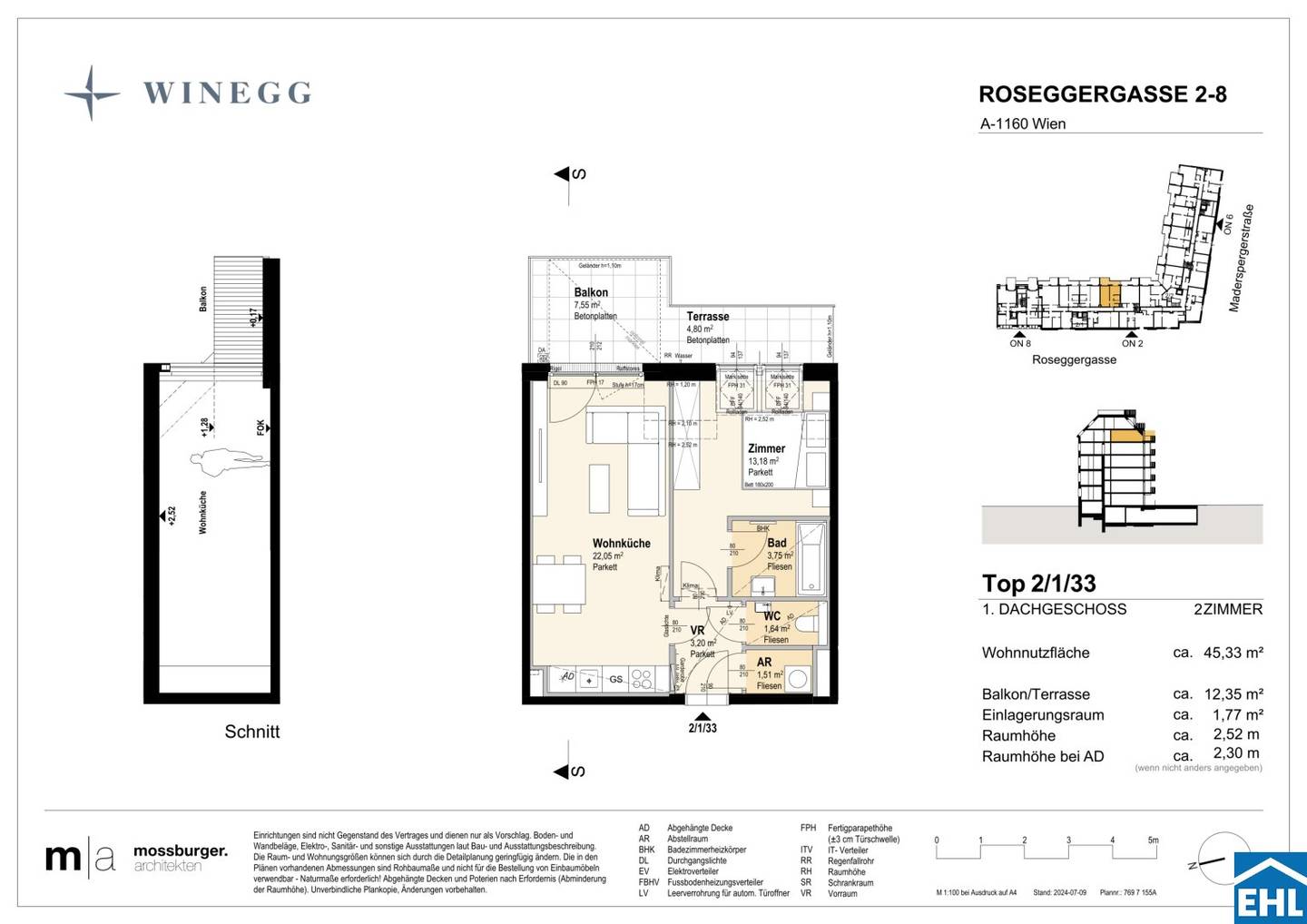 Apartment with terrace and inner courtyard