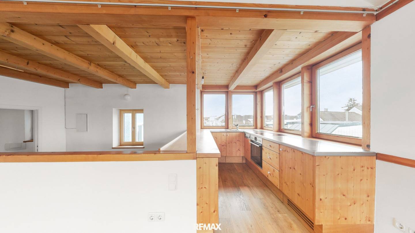 Top floor apartment with terrace and Ried view