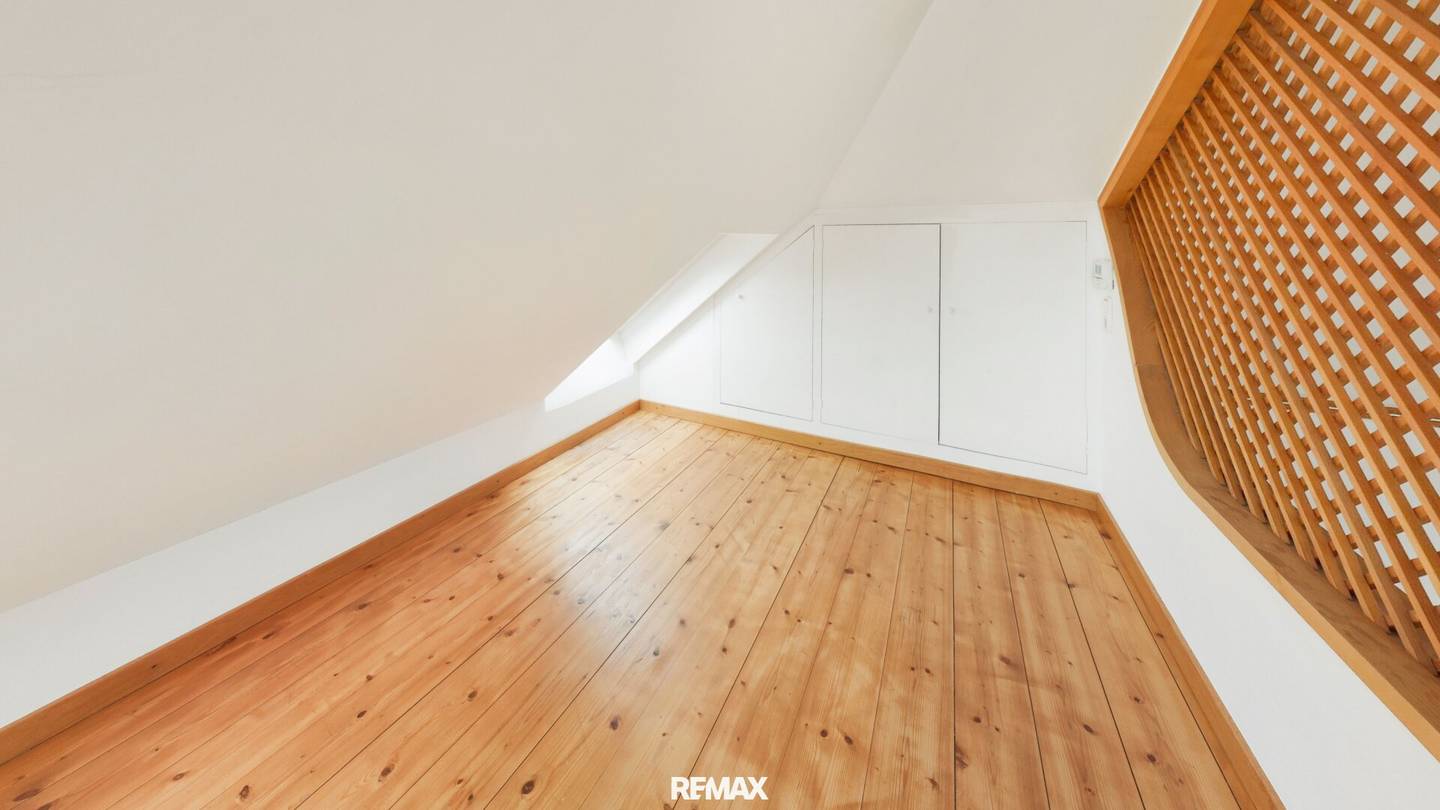 Top floor apartment with terrace and Ried view