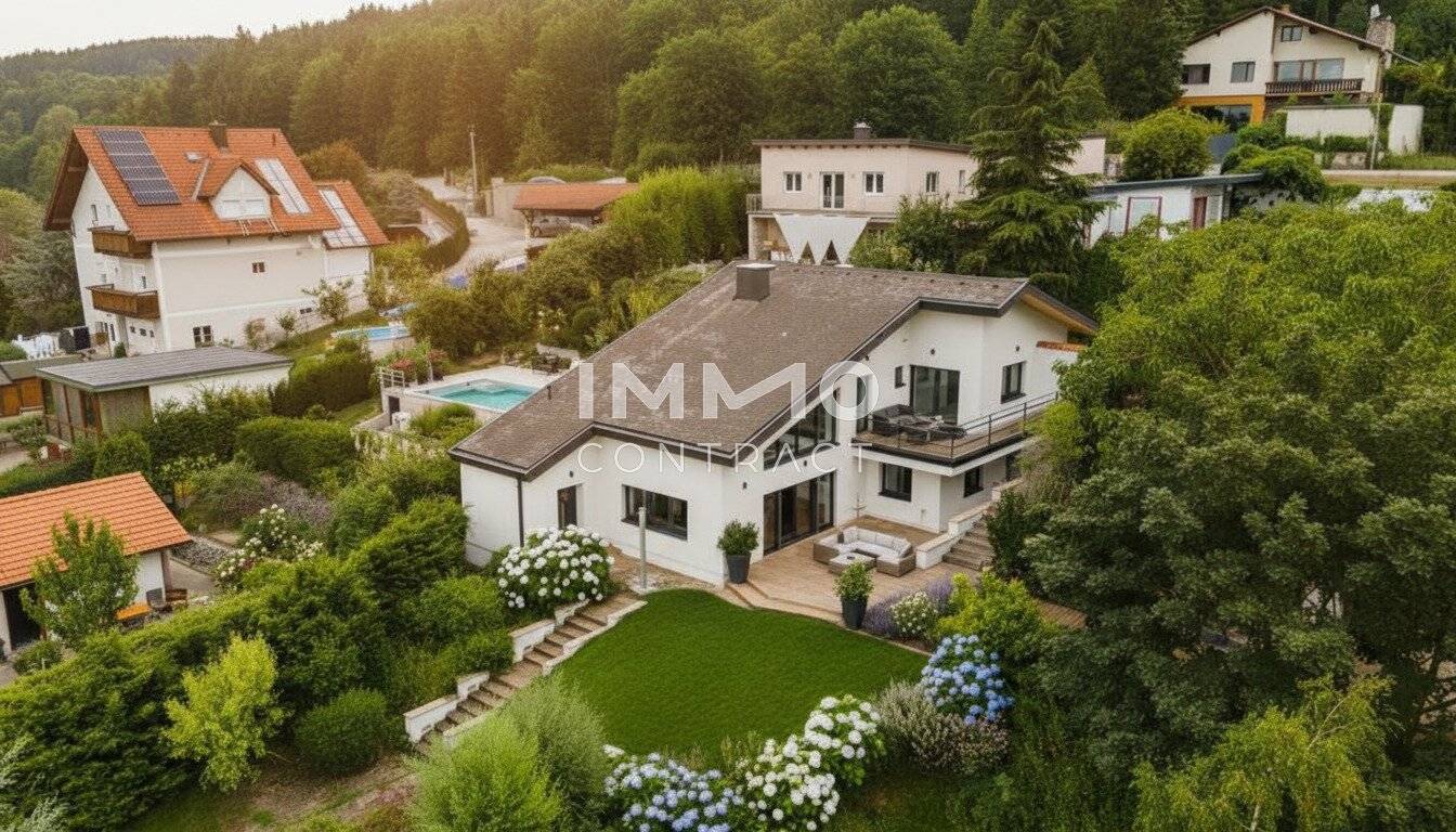 Exklusive Architektenvilla in Besthanglage mit Schwimmteich und Gästehaus