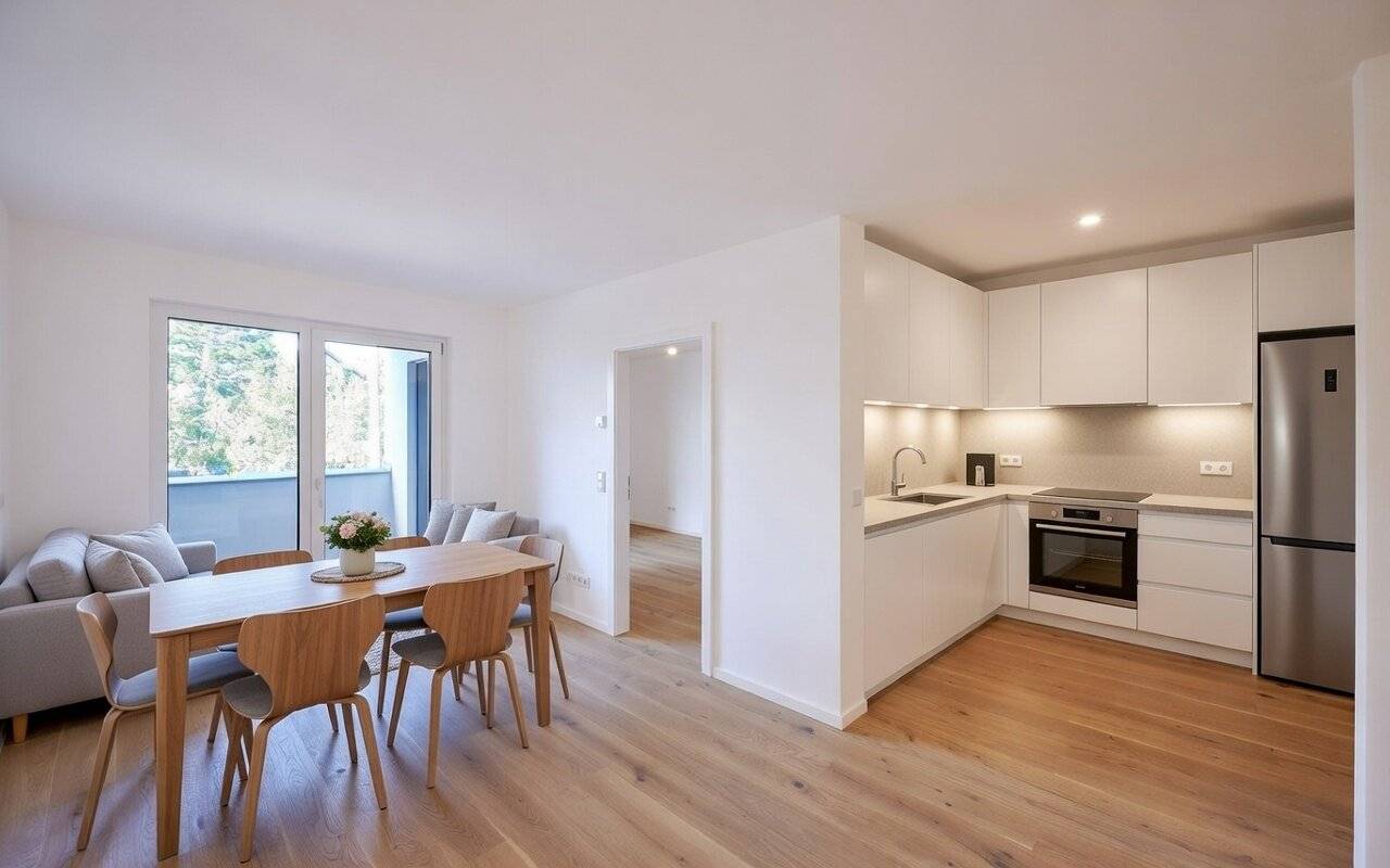 Apartment first occupancy loggia near U6