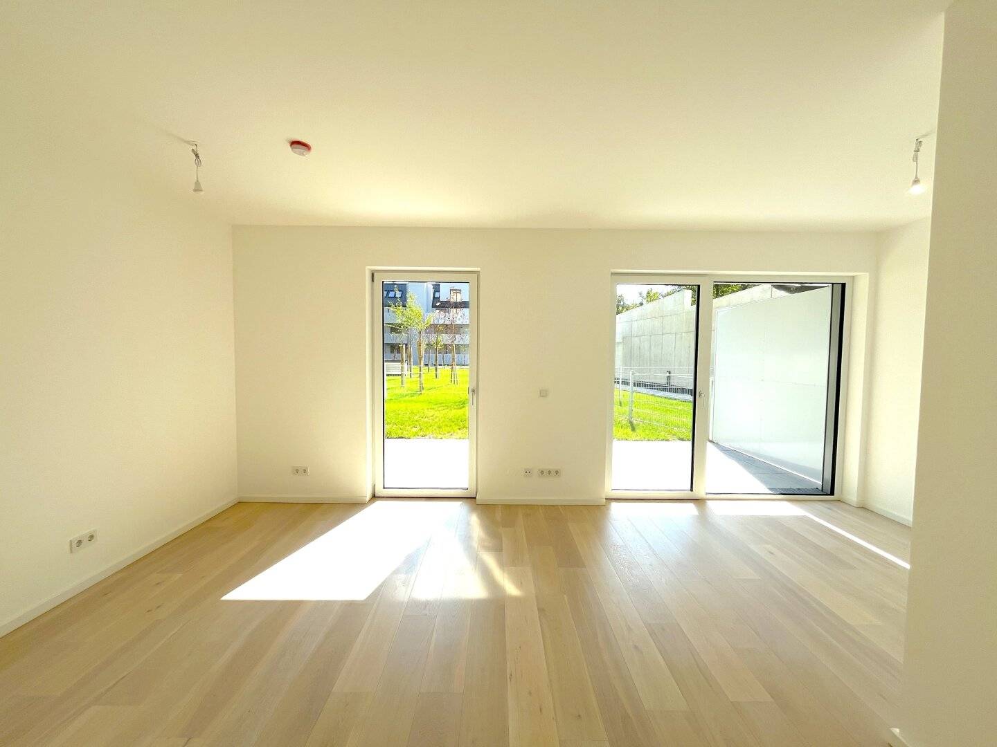 Garden view apartment first occupancy in a new build