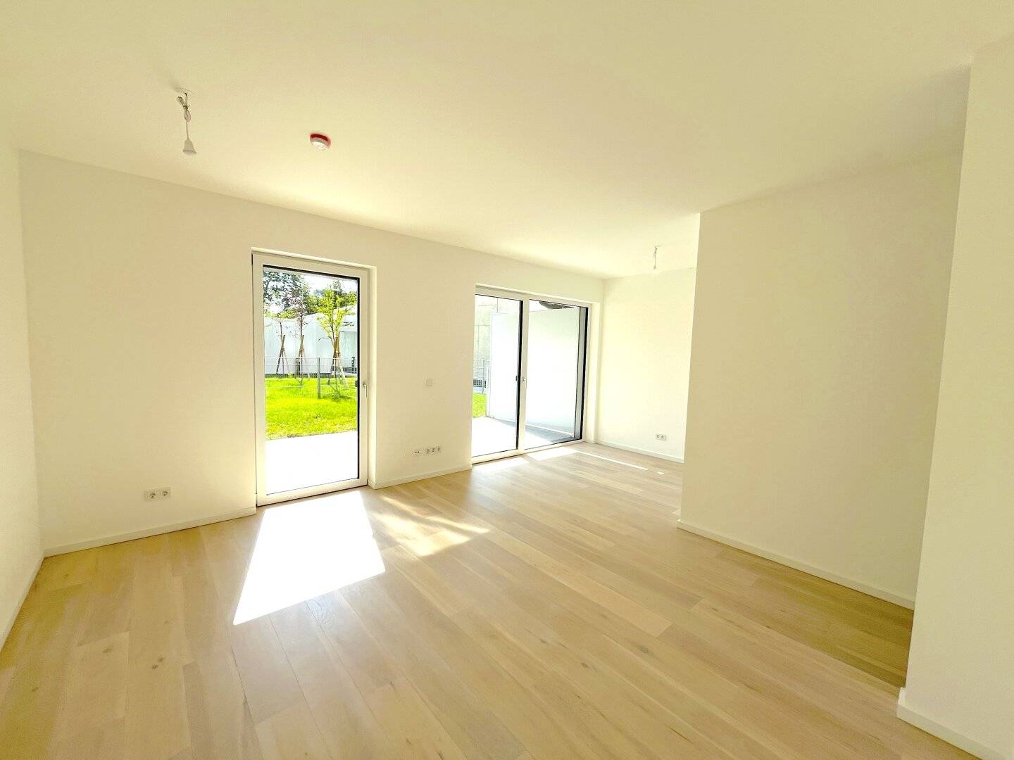 Garden view apartment first occupancy in a new build
