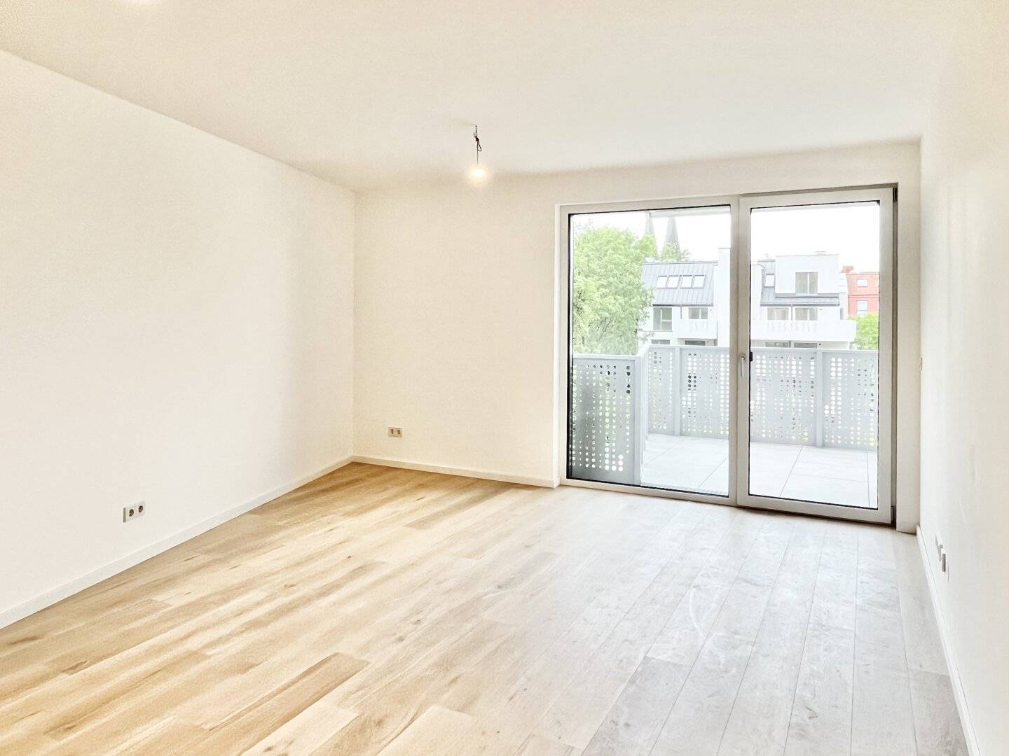 New build apartment in Penzing with green view